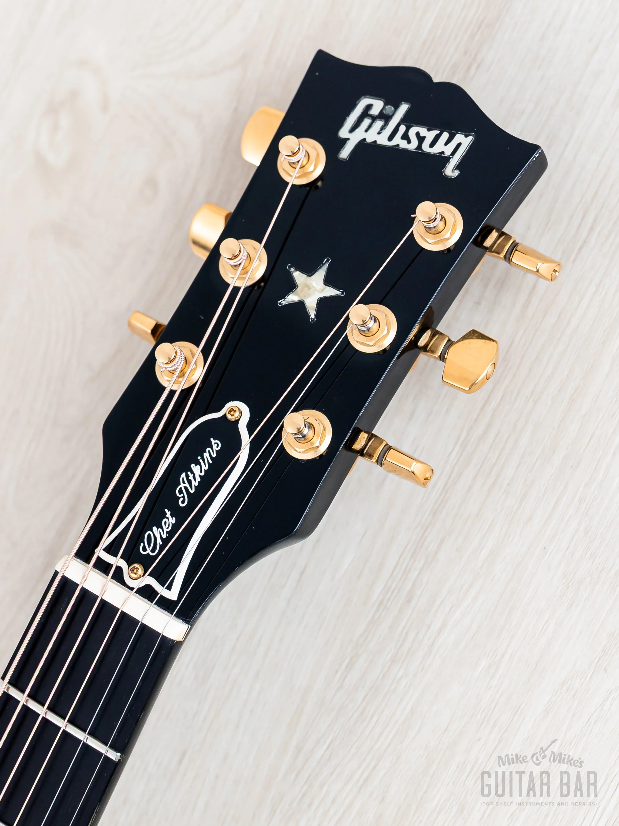 1997 Gibson Chet Atkins SST Ebony Acoustic Electric Steel String Guitar w/ Case - Image 4