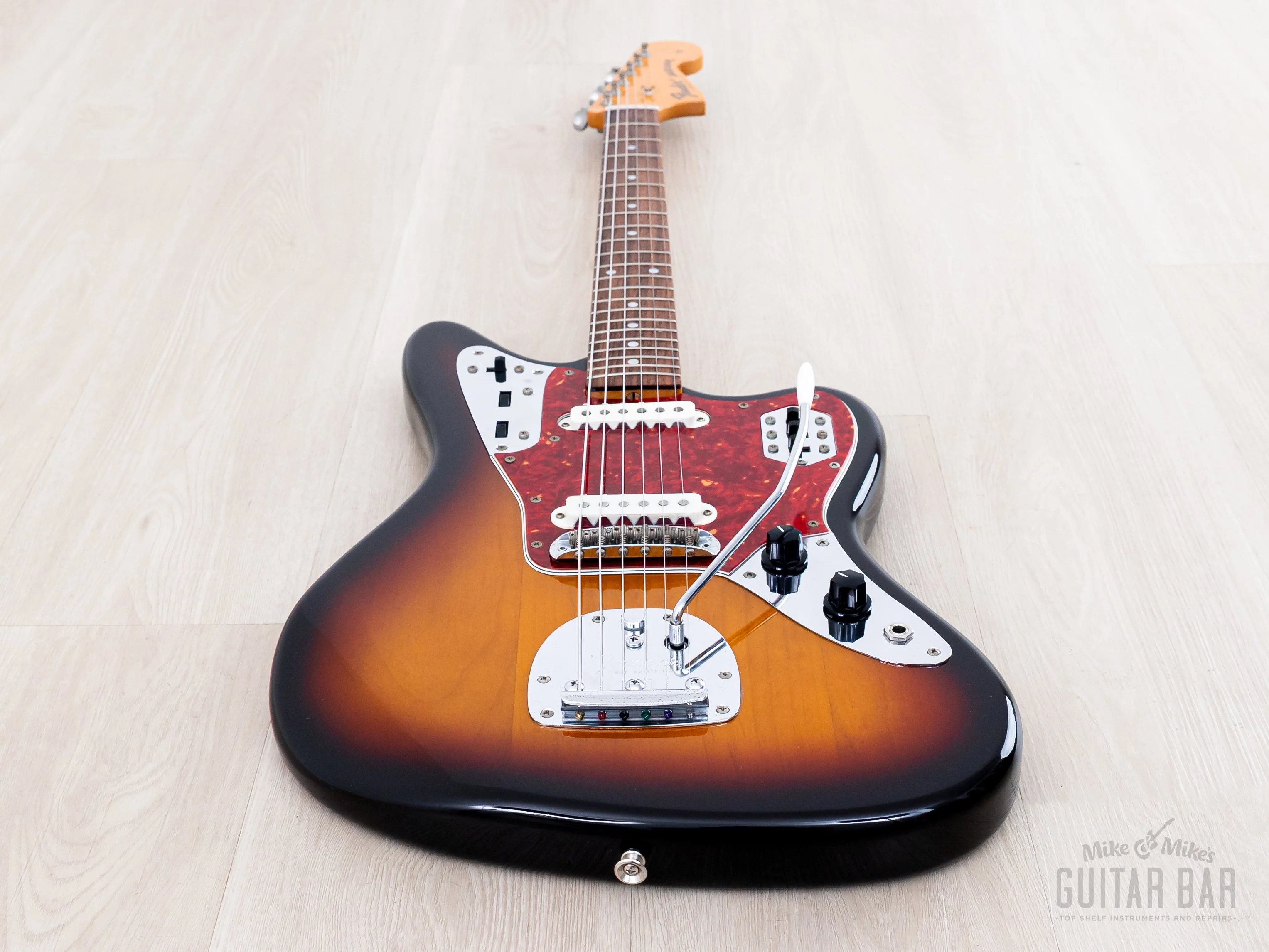 1999 Fender Jaguar ‘62 Vintage Reissue JG66-85 Sunburst, Near-Mint w/ Case, Japan CIJ - Image 10
