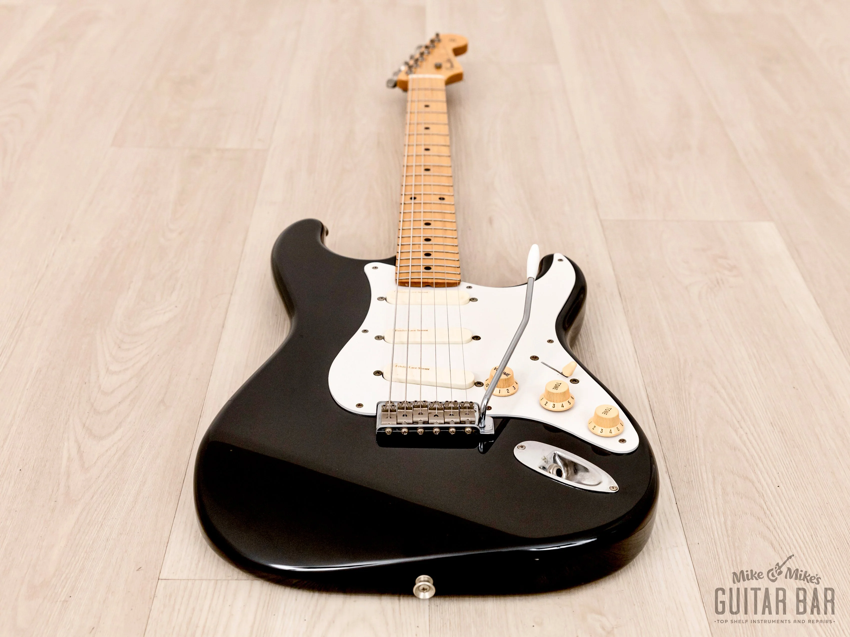 1999 Fender Stratocaster â54 Vintage Reissue ST54-95LS Blackie Specs w/ USA Lace Sensors, Japan CIJ - Image 10