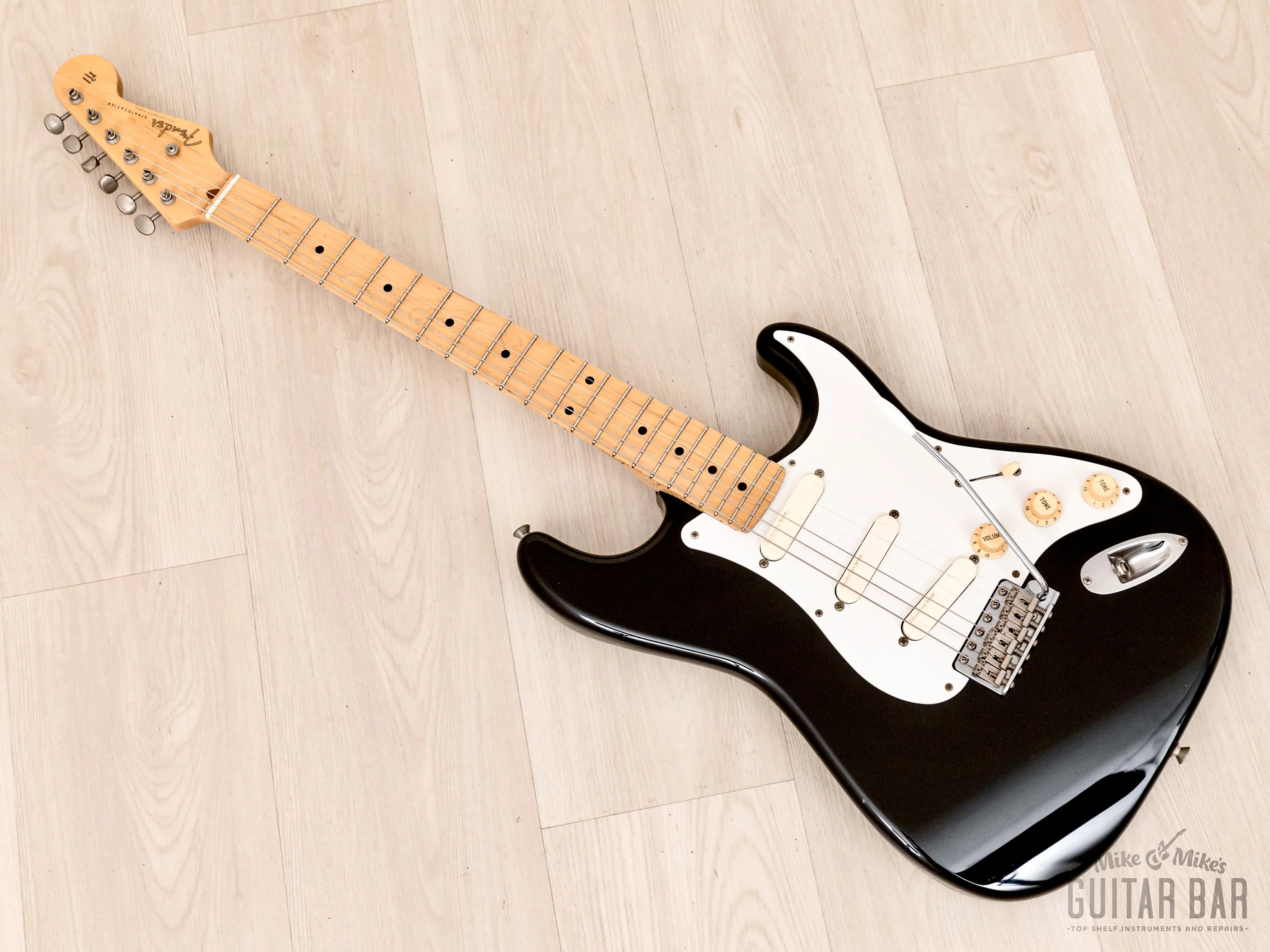 1999 Fender Stratocaster â54 Vintage Reissue ST54-95LS Blackie Specs w/ USA Lace Sensors, Japan CIJ - Image 11