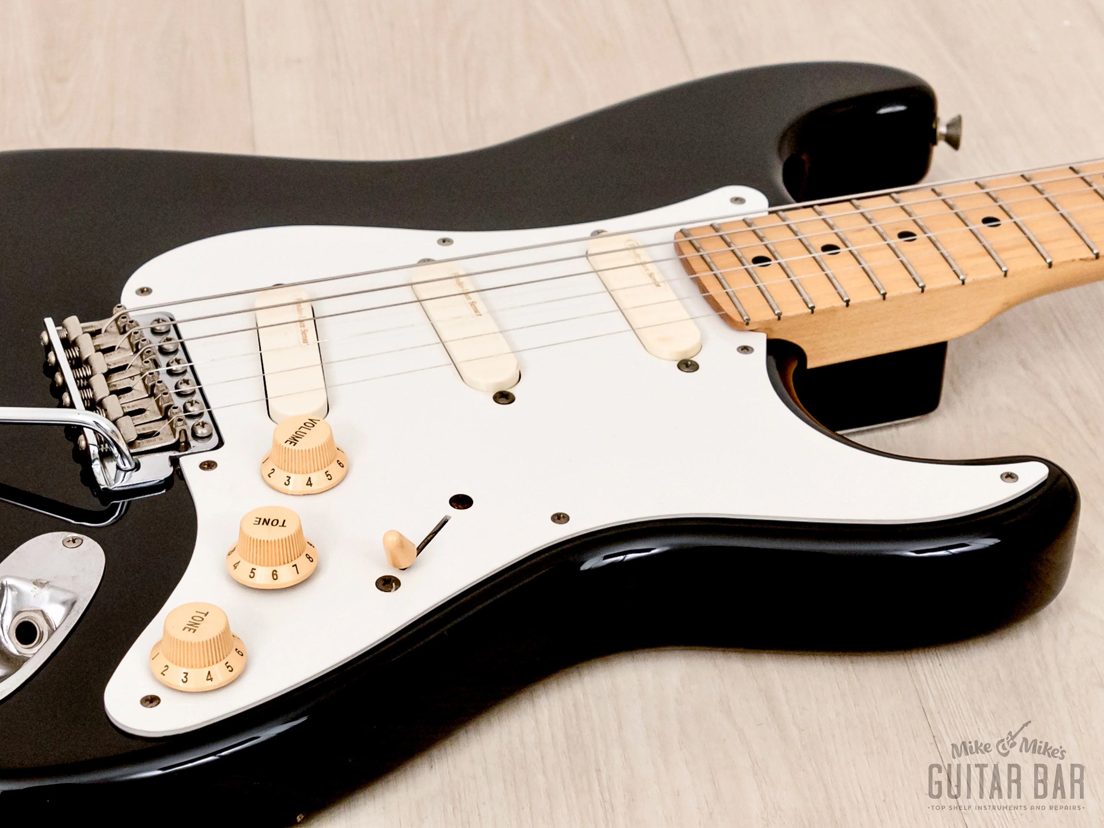 1999 Fender Stratocaster â54 Vintage Reissue ST54-95LS Blackie Specs w/ USA Lace Sensors, Japan CIJ - Image 6