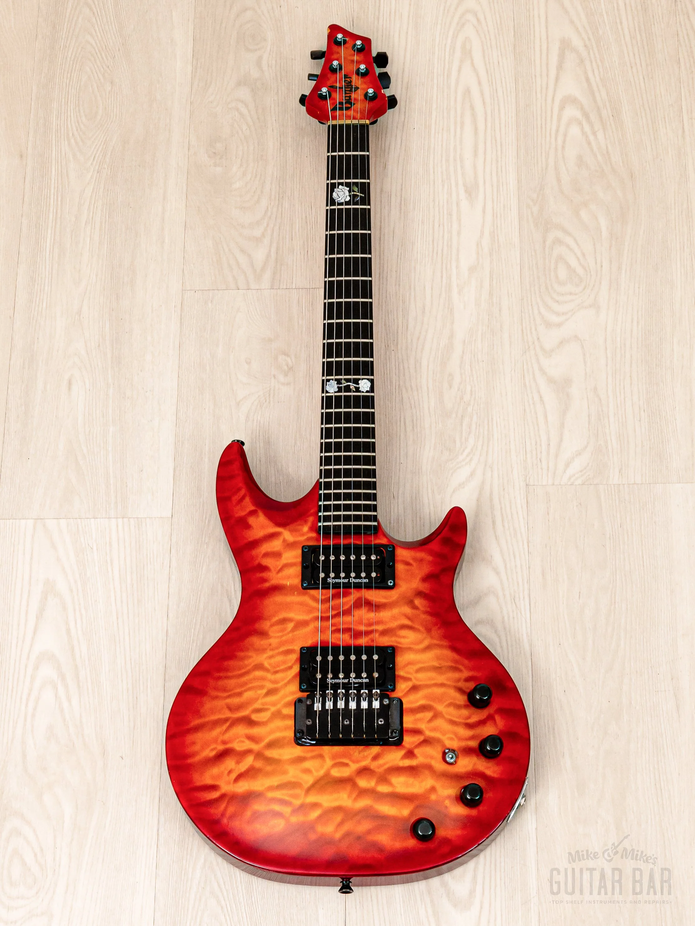 2000 Dave Bunker MVP Quilt Top Cherry Sunburst, 100% Original w/ Case - Image 2