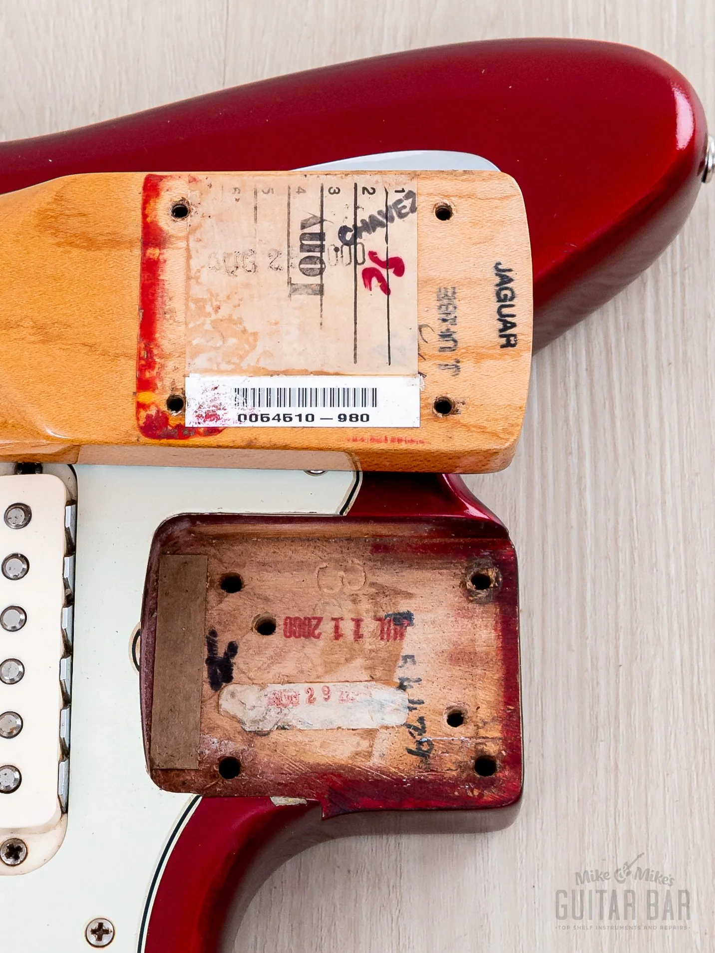 2000 Fender American Vintage '62 Jaguar Yamano, Candy Apple Red w/ Matching Headstock, Case & Tags - Image 19