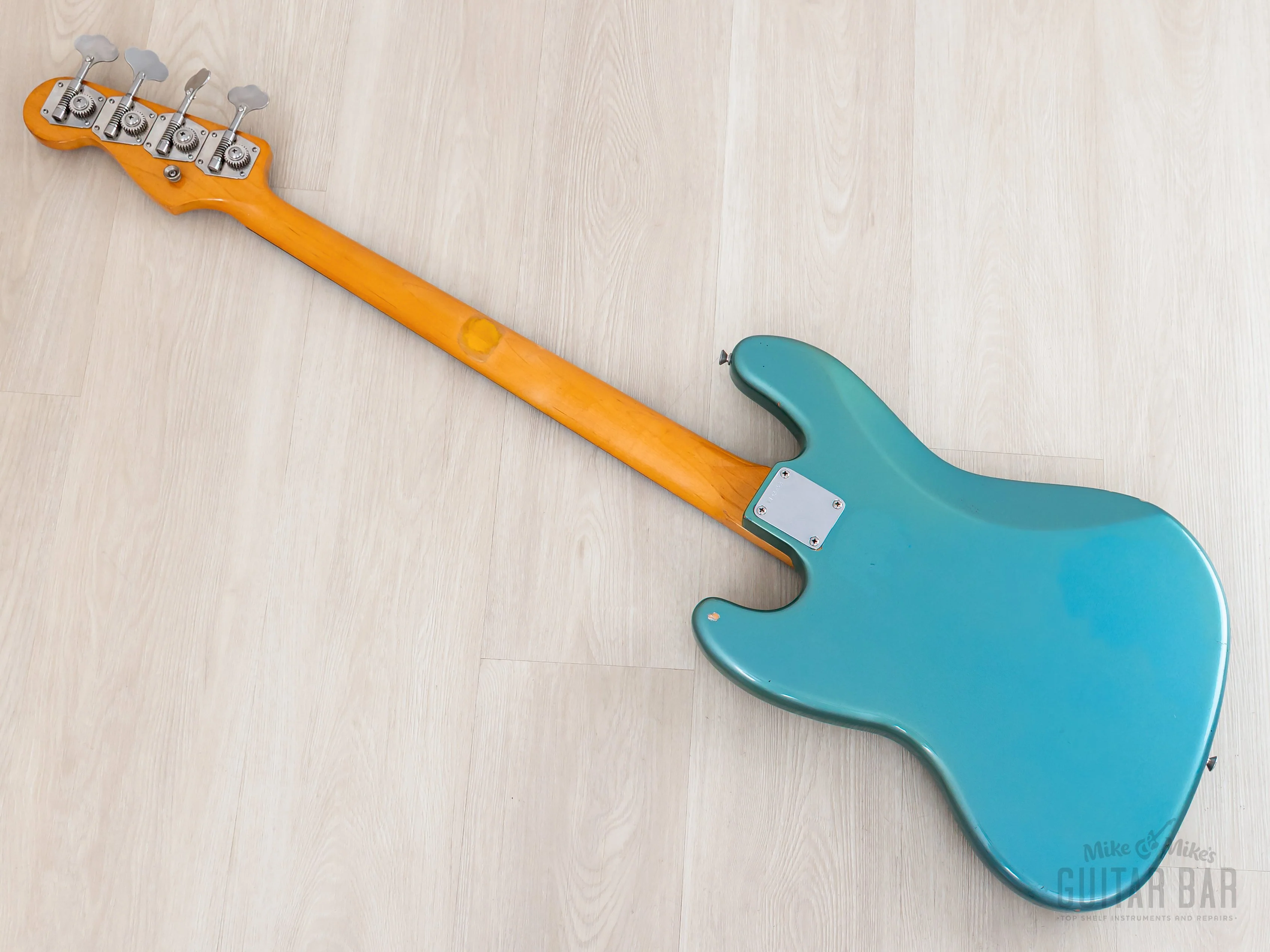 2000 Fender American Vintage '62 Jazz Bass Lake Placid Blue w/ Tweed Case - Image 13