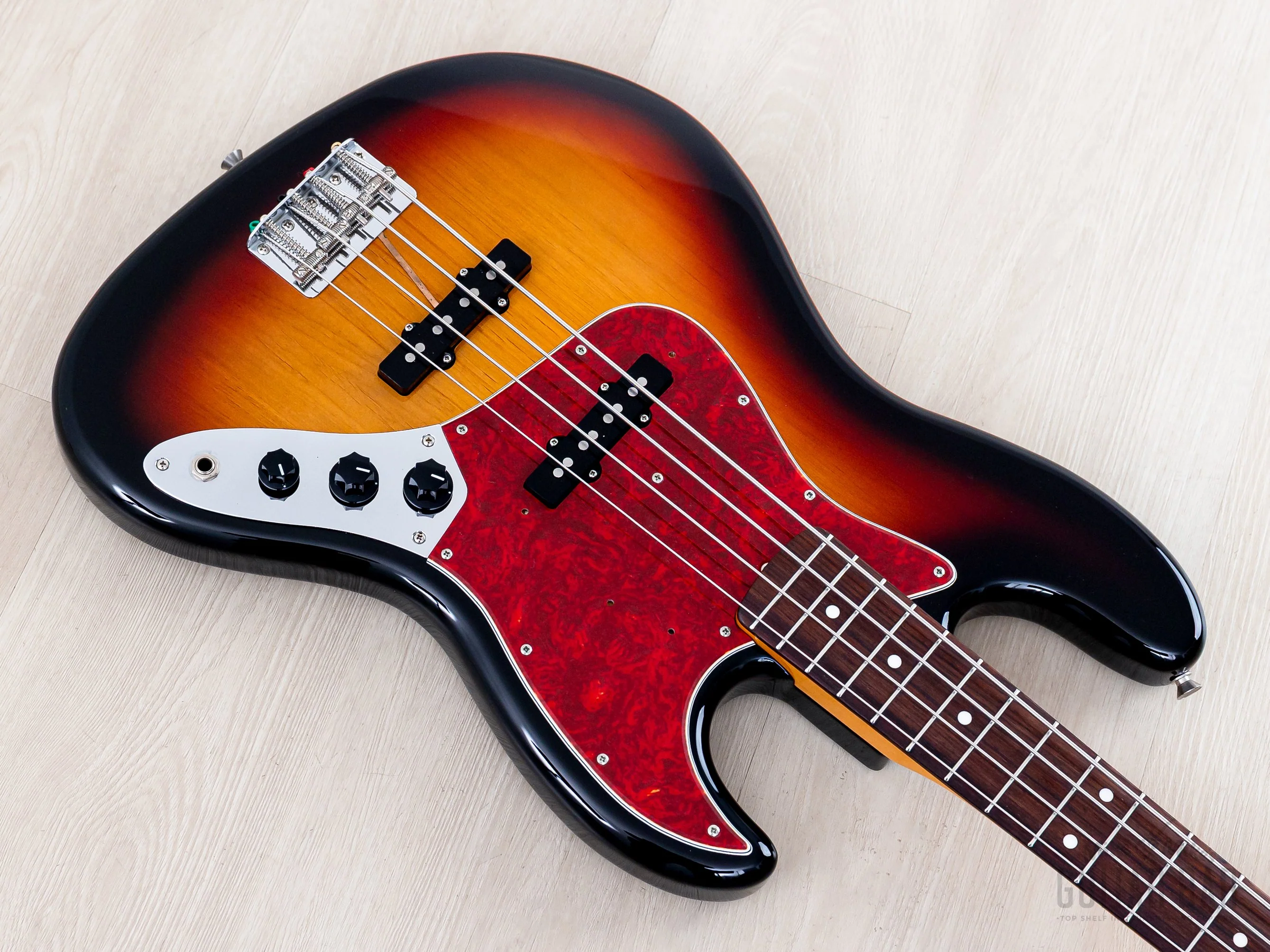 2000 Fender Jazz Bass ‘62 Vintage Reissue JB62-75US Sunburst, Near-Mint w/ USA Pickups & Hangtag, Japan CIJ - Image 9