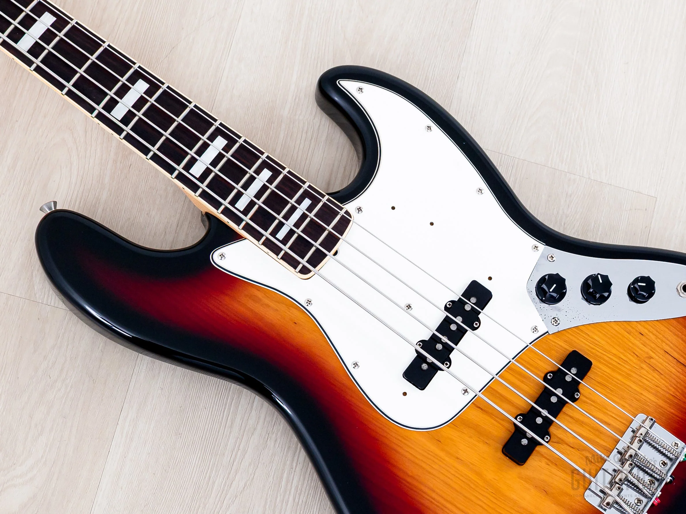 2000 Fender Jazz Bass ‘75 Vintage Reissue JB75-90US Sunburst Ash, Japan CIJ - Image 7