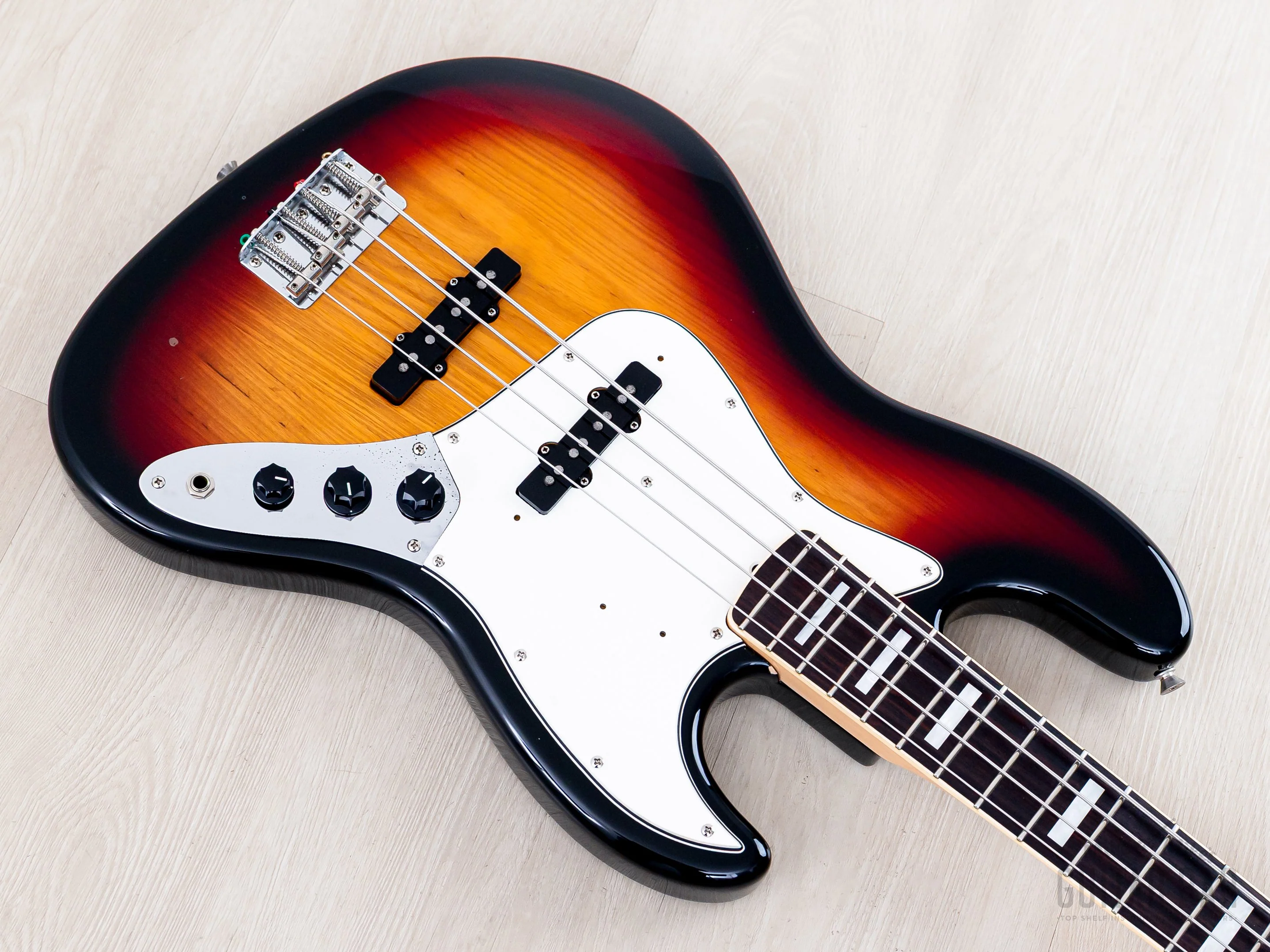 2000 Fender Jazz Bass ‘75 Vintage Reissue JB75-90US Sunburst Ash, Japan CIJ - Image 9