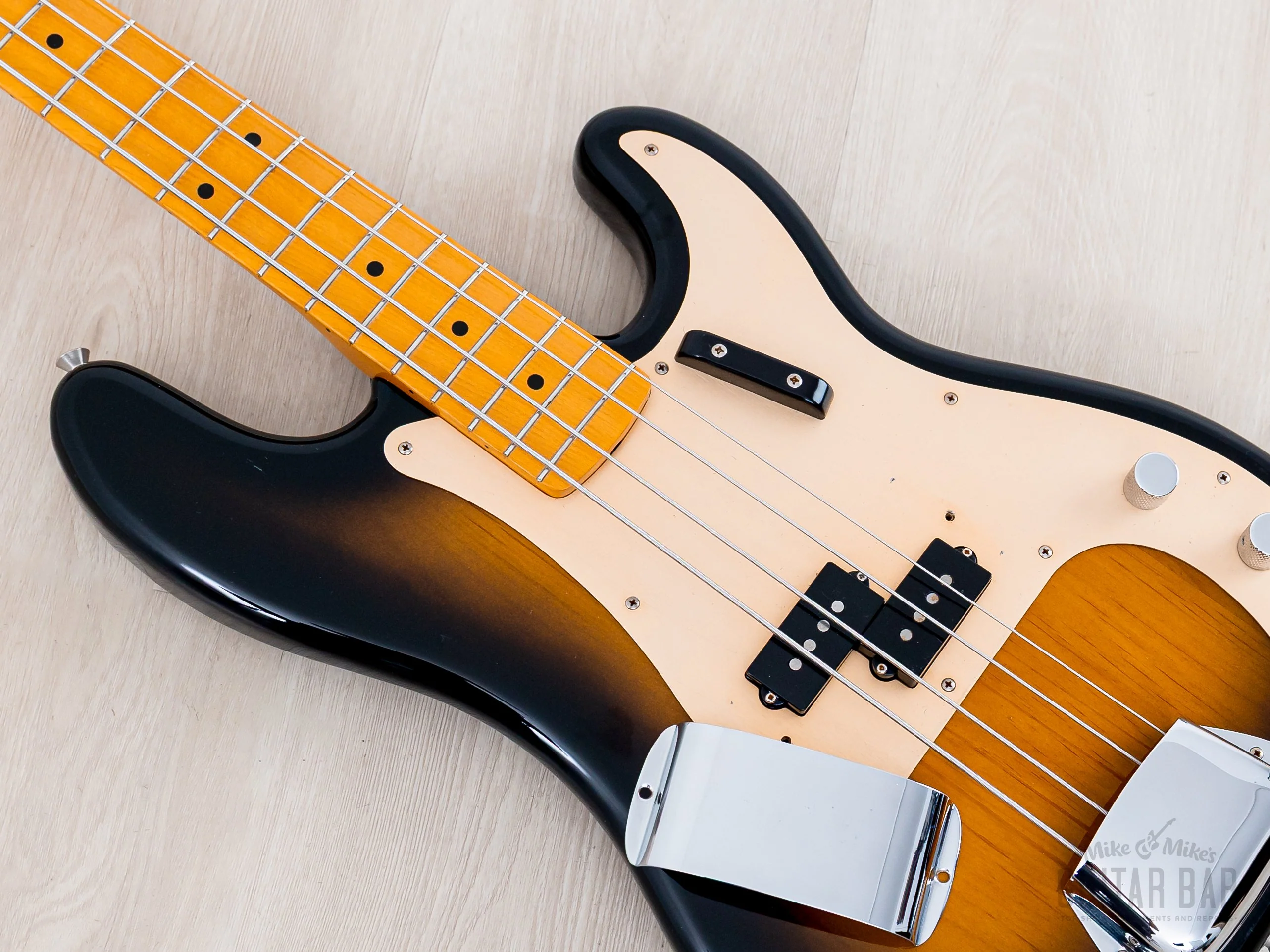 2000 Fender Precision Bass '57 Vintage Reissue PB57-70US Suburst Gold Guard w/ USA Pickup, Japan CIJ - Image 7