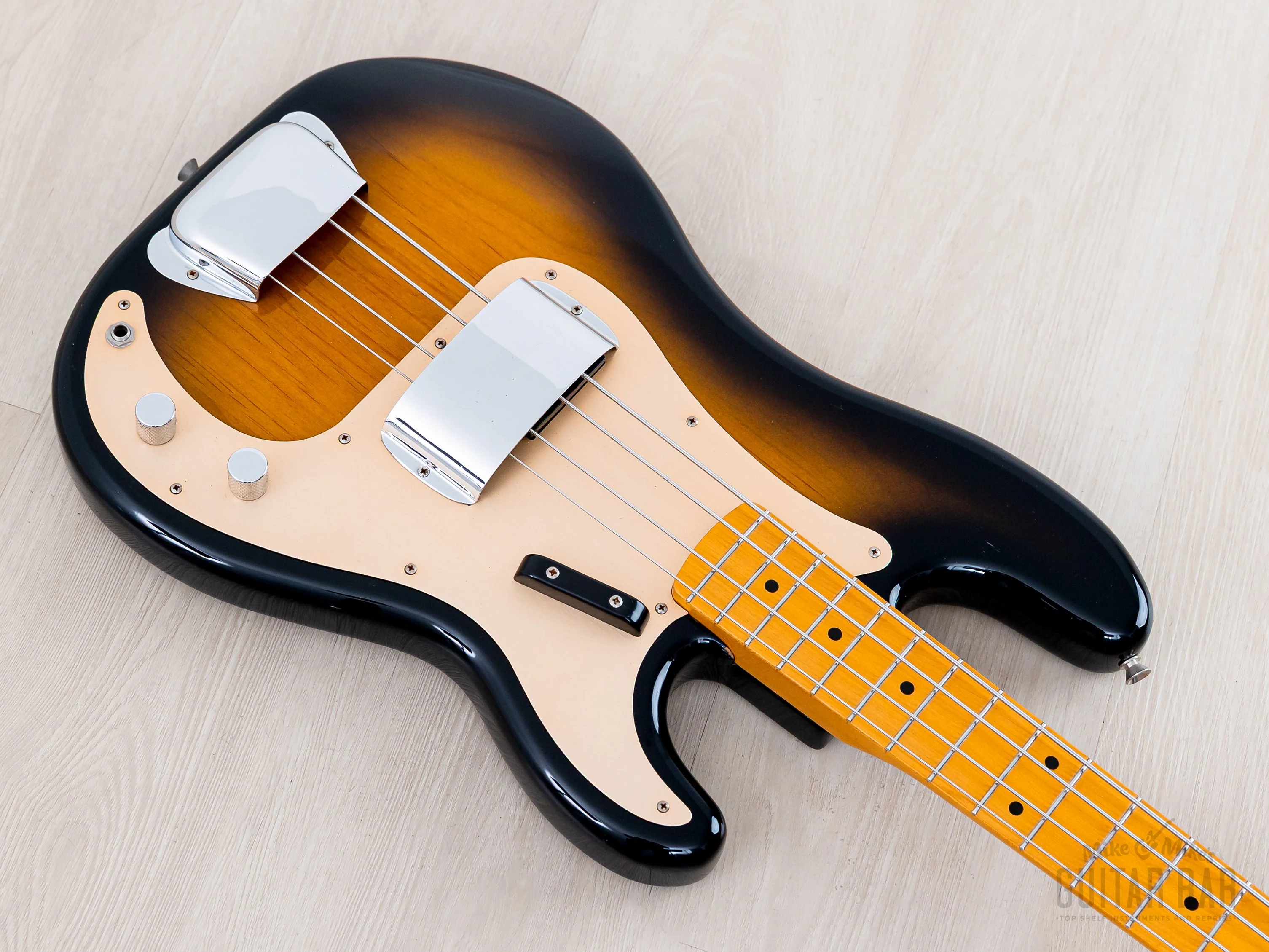 2000 Fender Precision Bass '57 Vintage Reissue PB57-70US Suburst Gold Guard w/ USA Pickup, Japan CIJ - Image 9