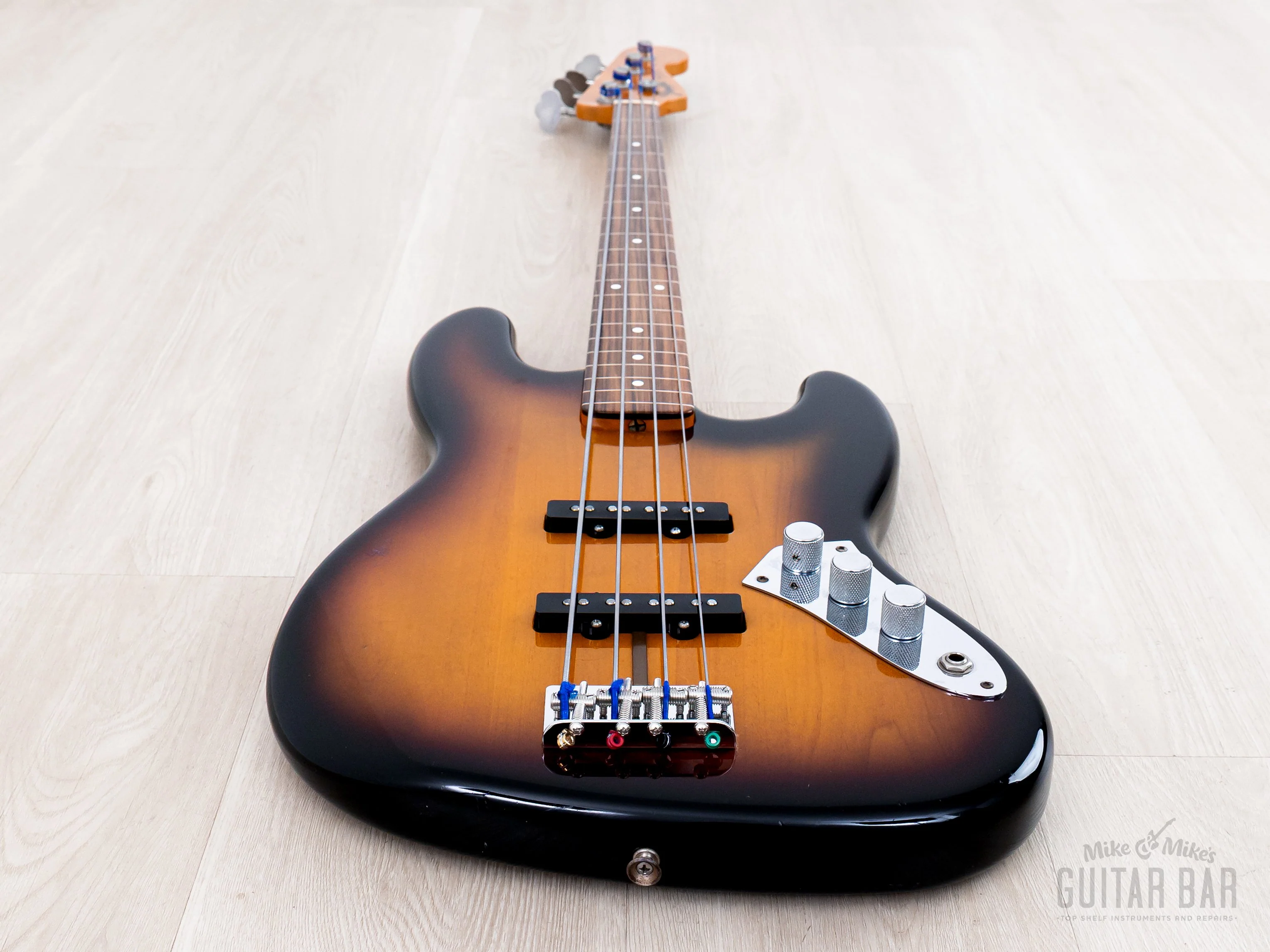 2000 Fender USA Artist Series Jaco Pastorius Fretless Jazz Bass Sunburst w/ Case - Image 11