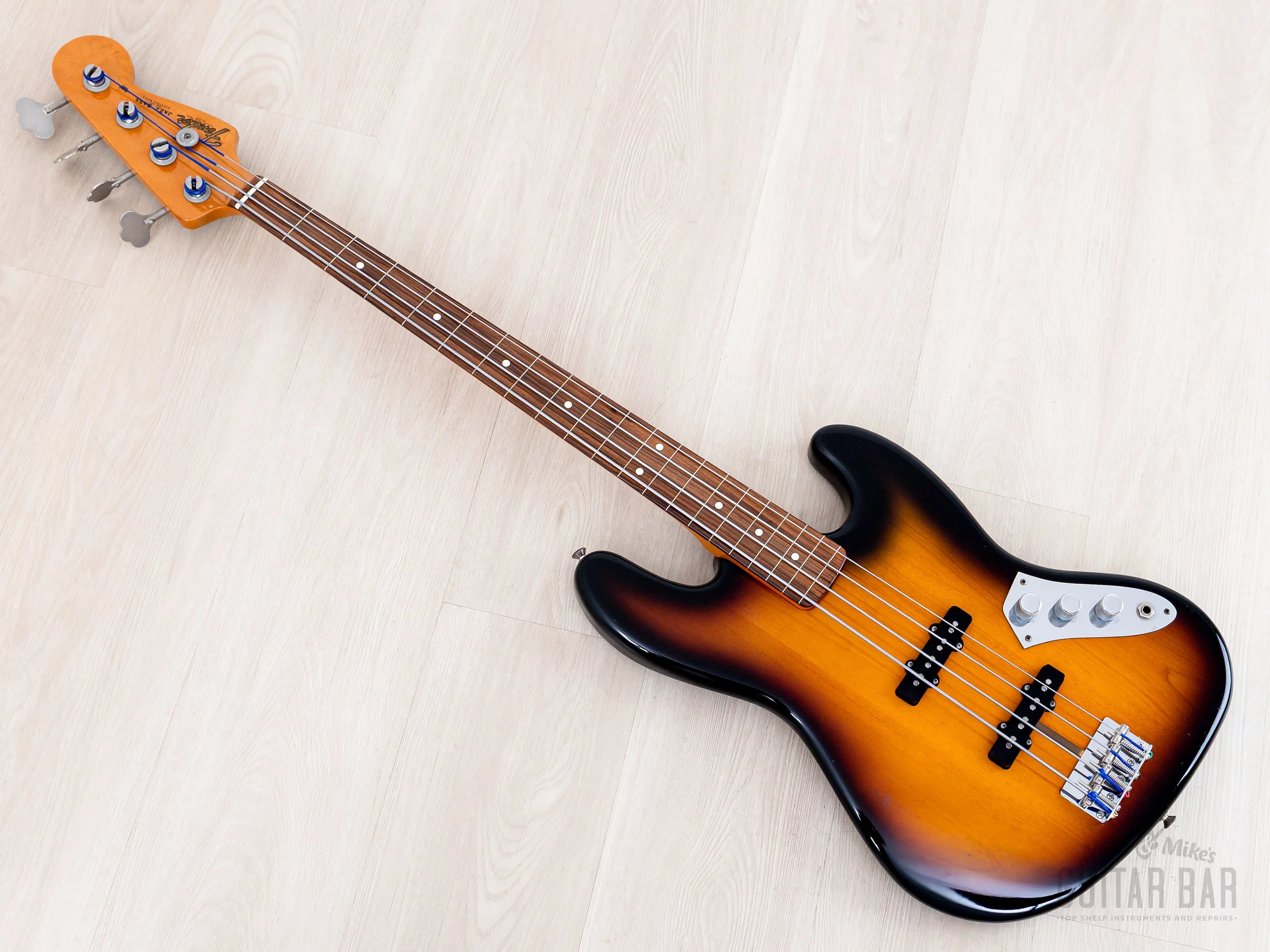 2000 Fender USA Artist Series Jaco Pastorius Fretless Jazz Bass Sunburst w/ Case - Image 12