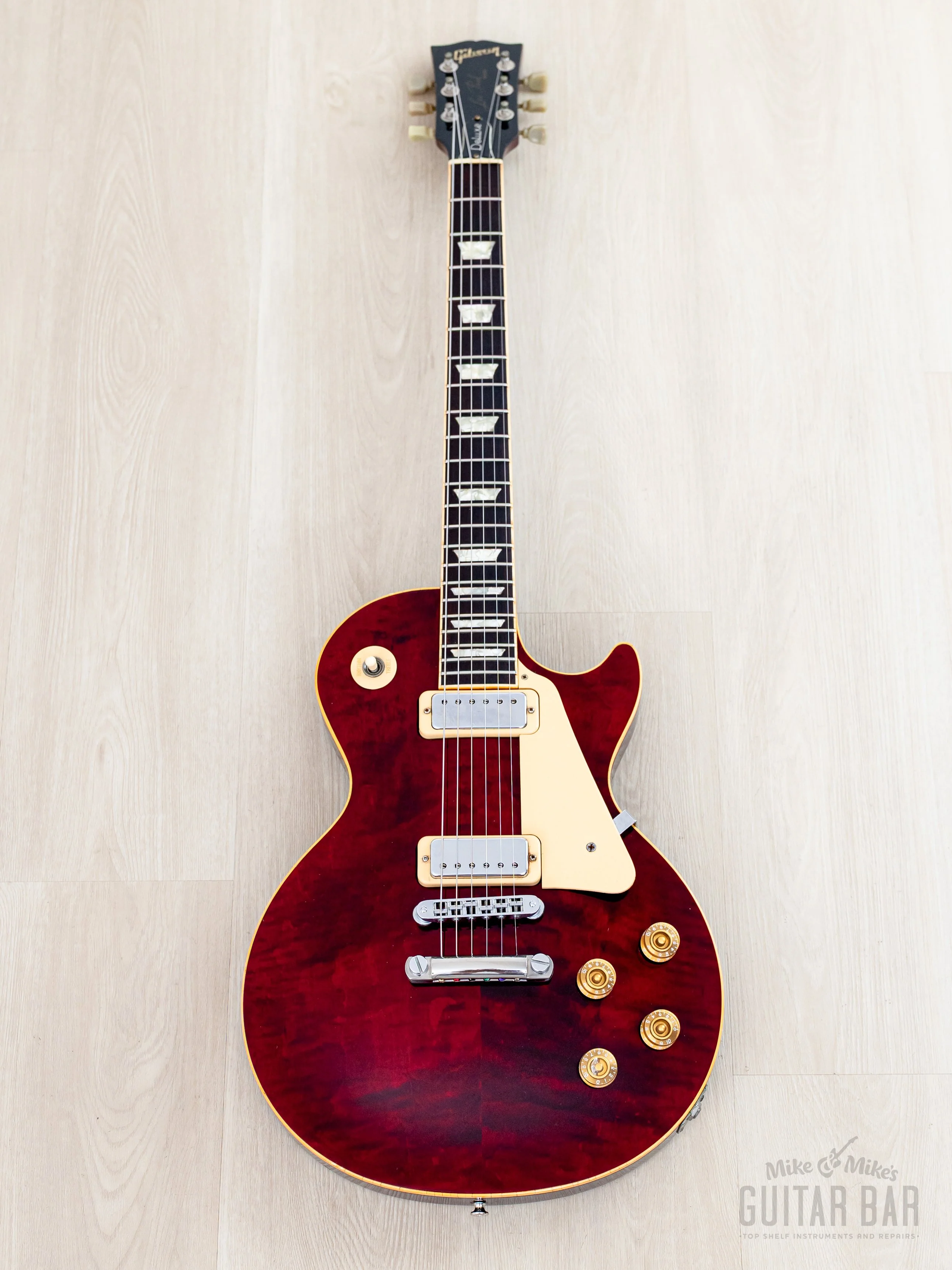 2000 Gibson Les Paul Deluxe 30th Anniversary Limited Edition Figured Top Wine Red w/ Case - Image 2