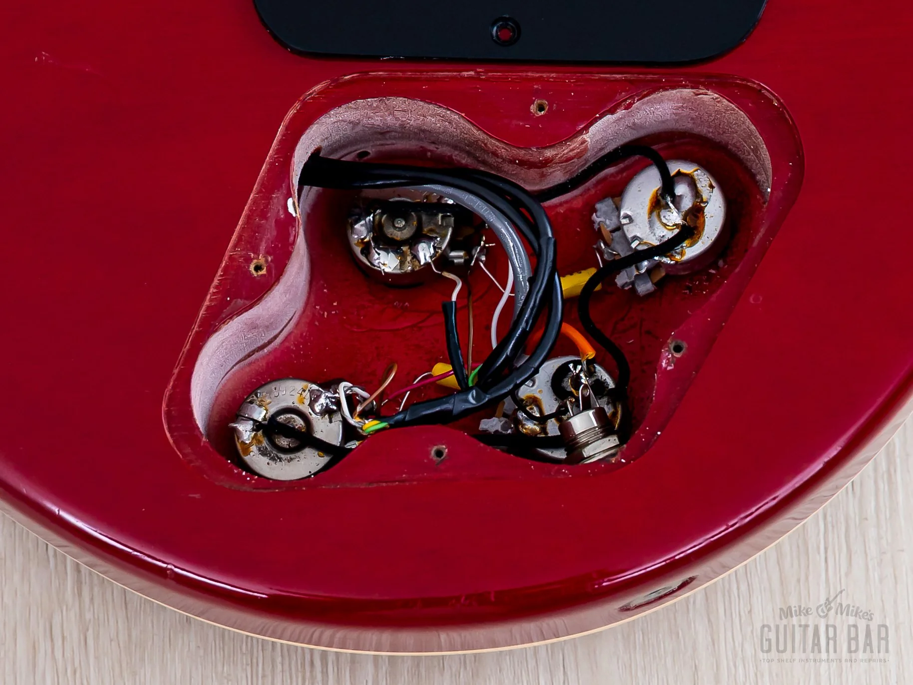 2000 Heritage H-150 Electric Guitar Antique Cherry Burst w/ Case - Image 16