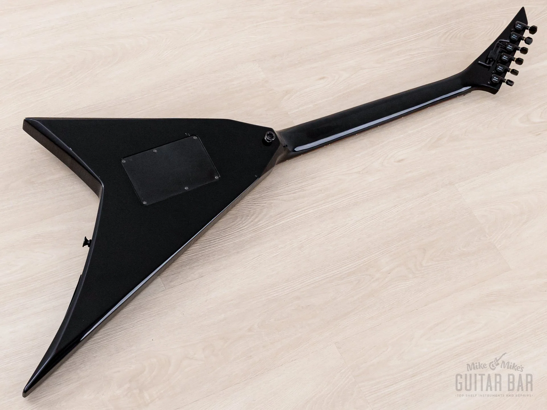 2000 Jackson Stars Randy Rhoads RR-J2 White Neck Through Flying V w/ Seymour Duncan - Image 14