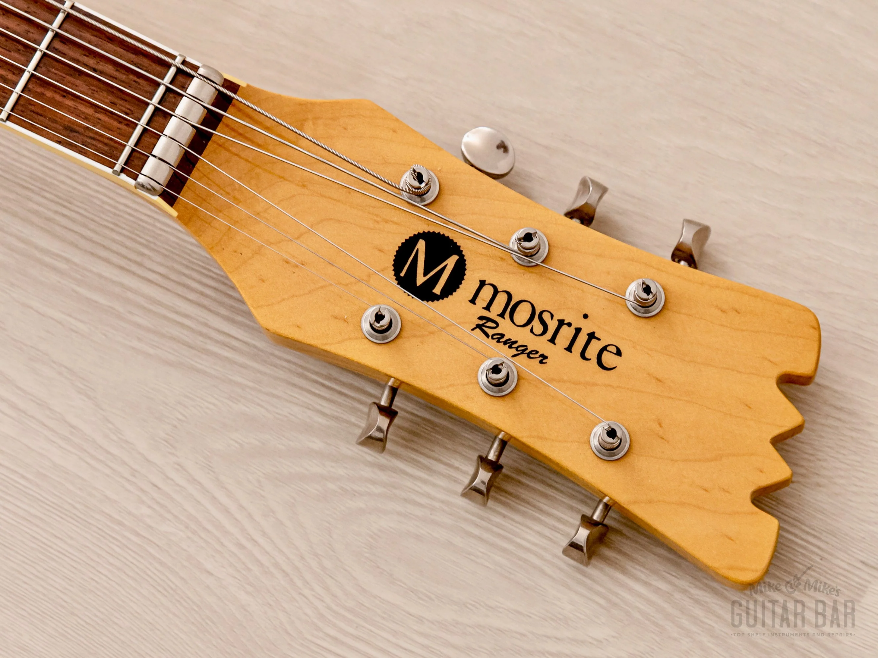 2000s Mosrite Ranger Ventures Model-Style Guitar, Pearl White w/ Vibramute, Fillmore Japan - Image 4