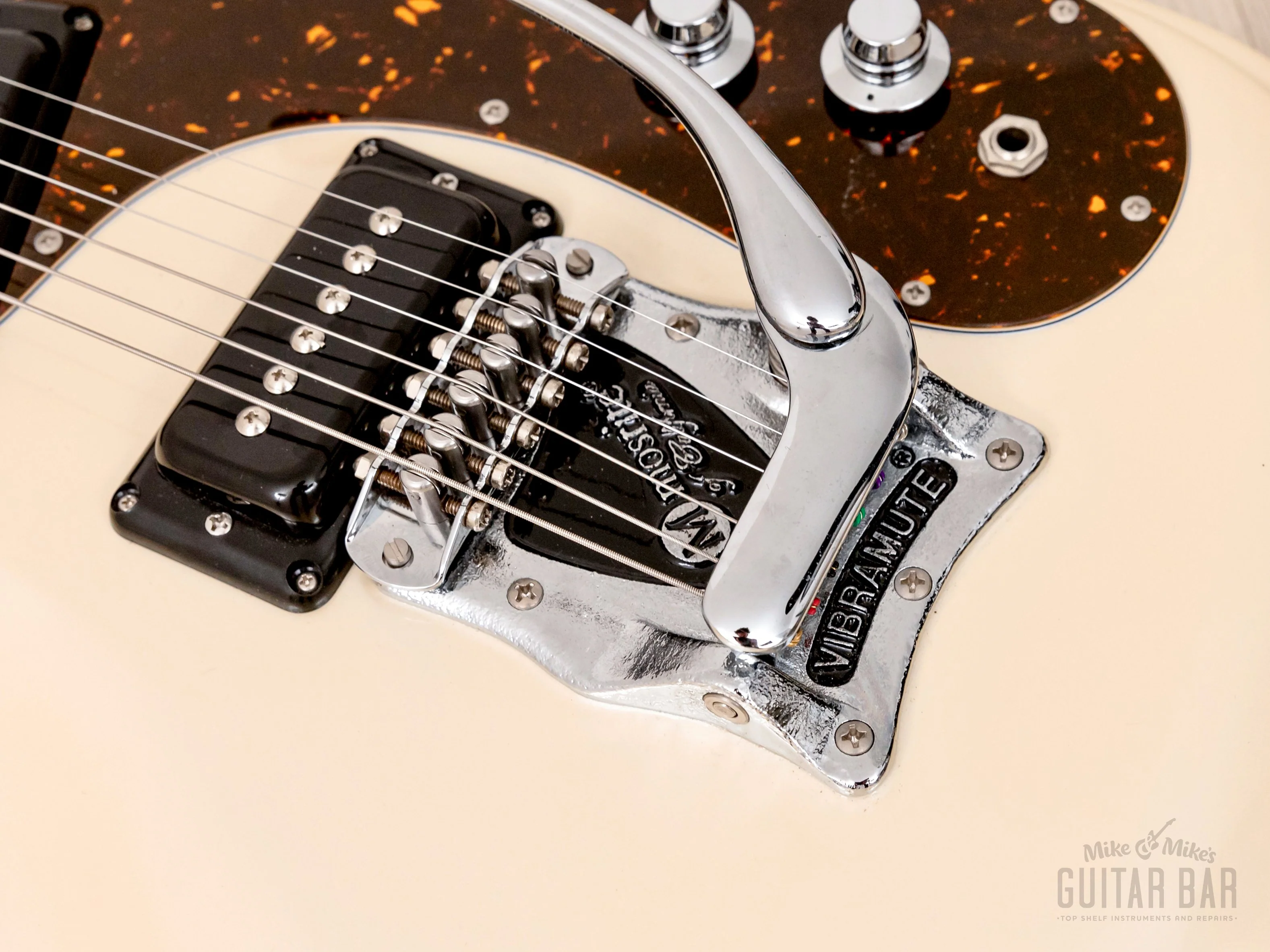2000s Mosrite Ranger Ventures Model-Style Guitar, Pearl White w/ Vibramute, Fillmore Japan - Image 8