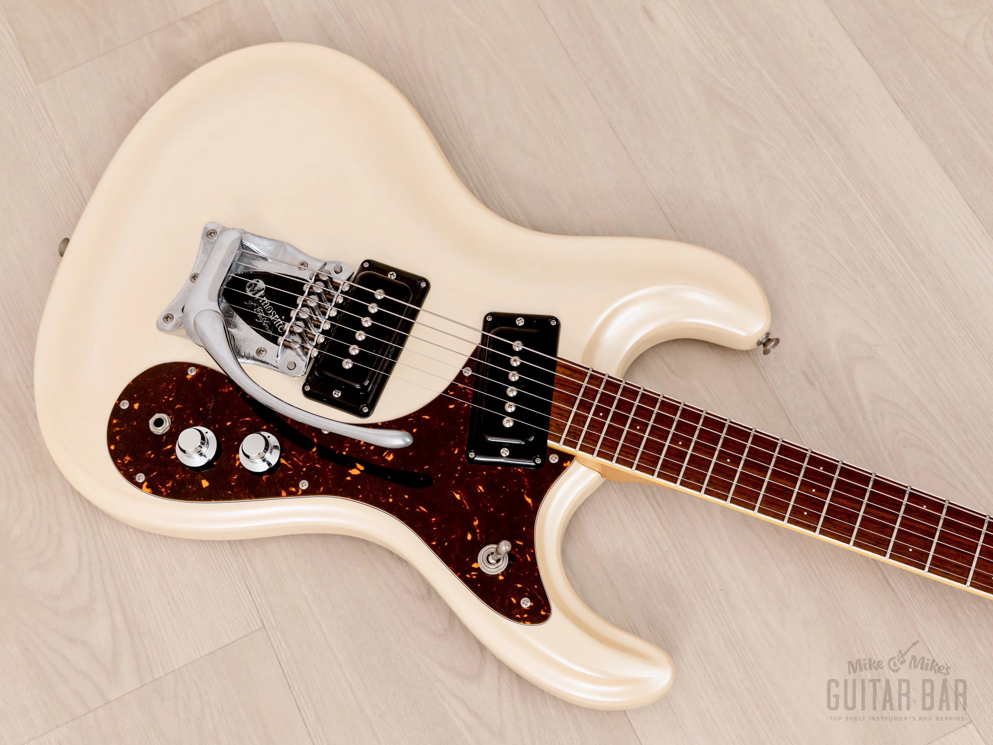 2000s Mosrite Ranger Ventures Model-Style Guitar, Pearl White w/ Vibramute, Fillmore Japan - Image 9