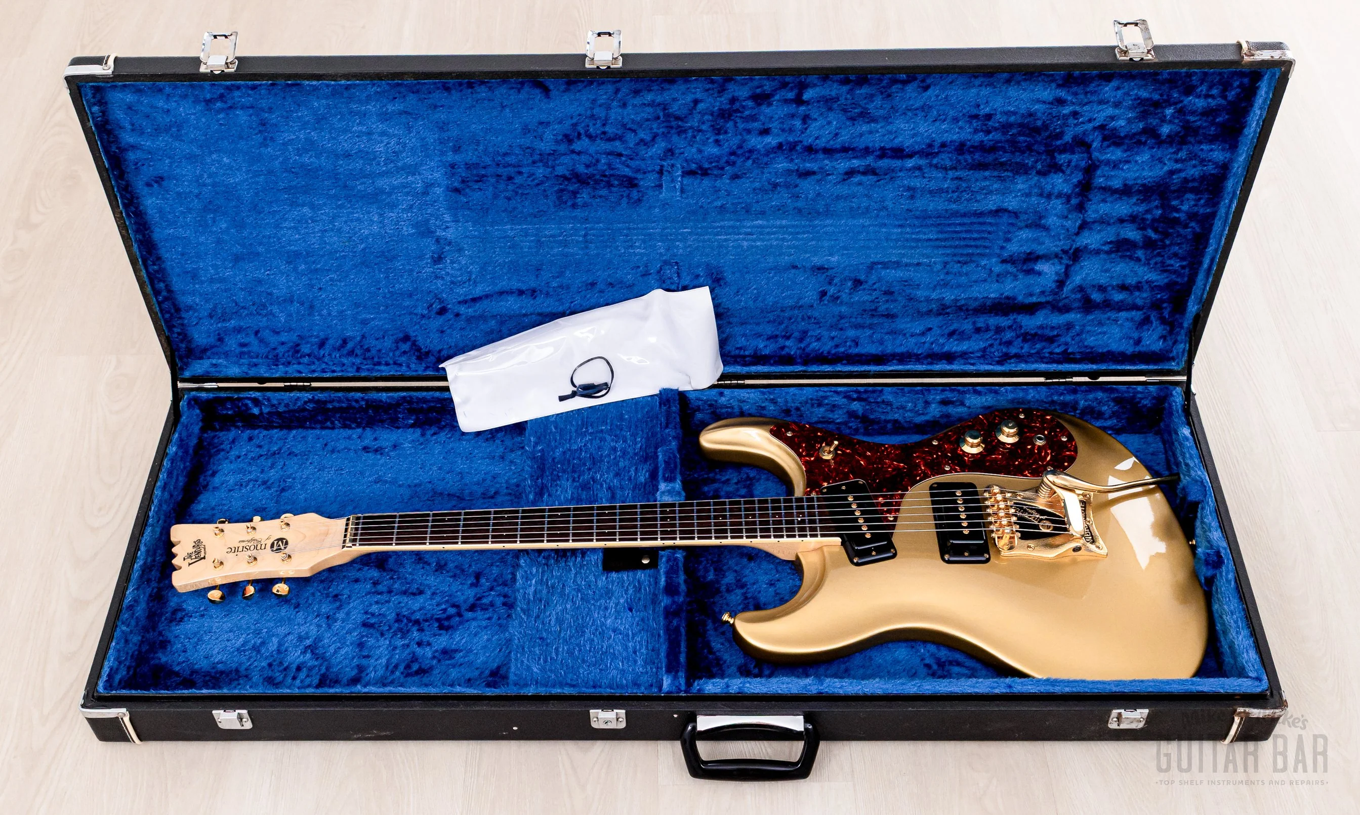2000s Mosrite Ventures Model Super Custom 65 Gold w/ Gold Hardware, Vibramute & Case, Kurokumo - Image 19