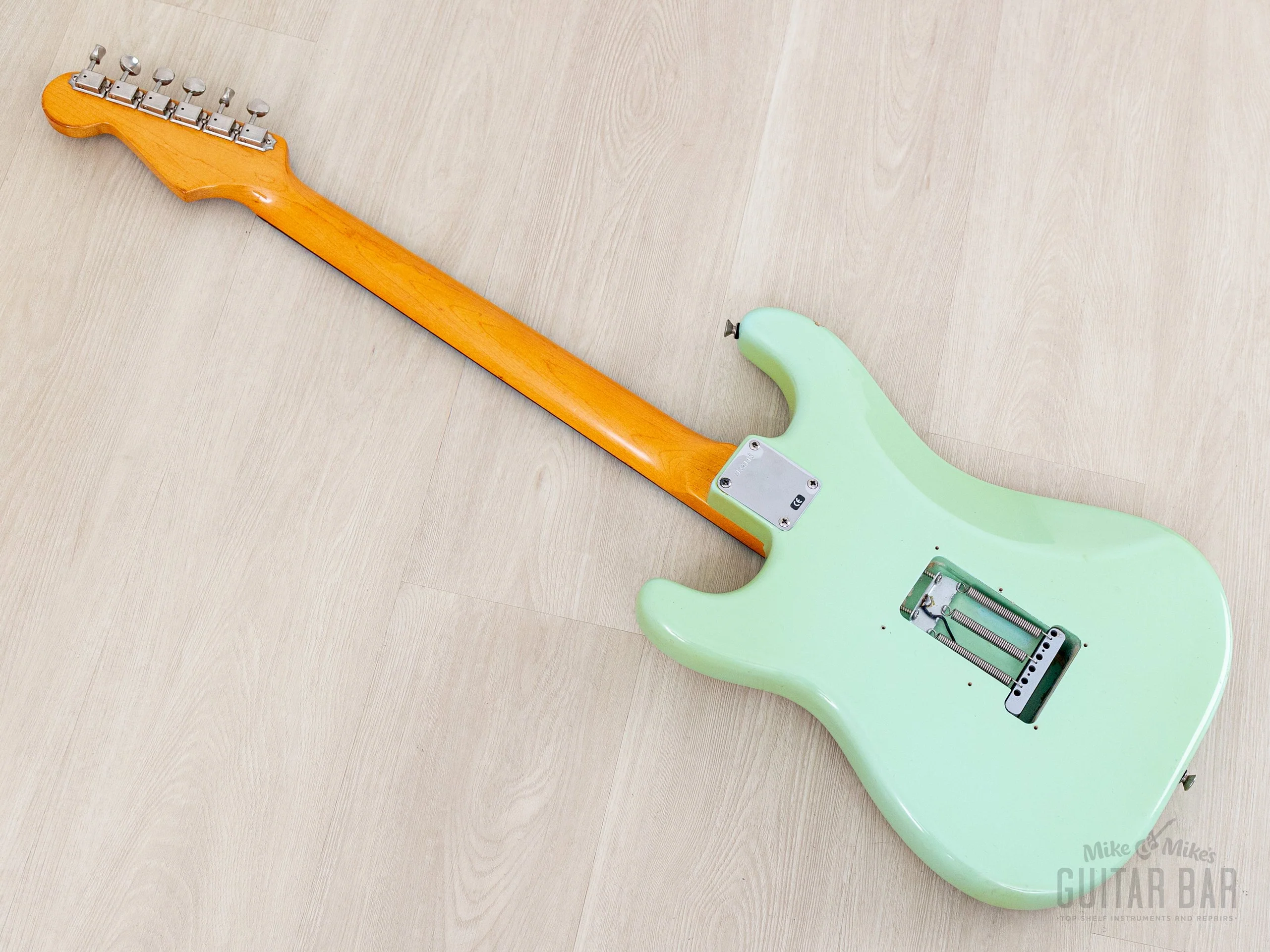 2001 Fender American Vintage '62 Stratocaster Surf Green w/ Tweed Case - Image 13