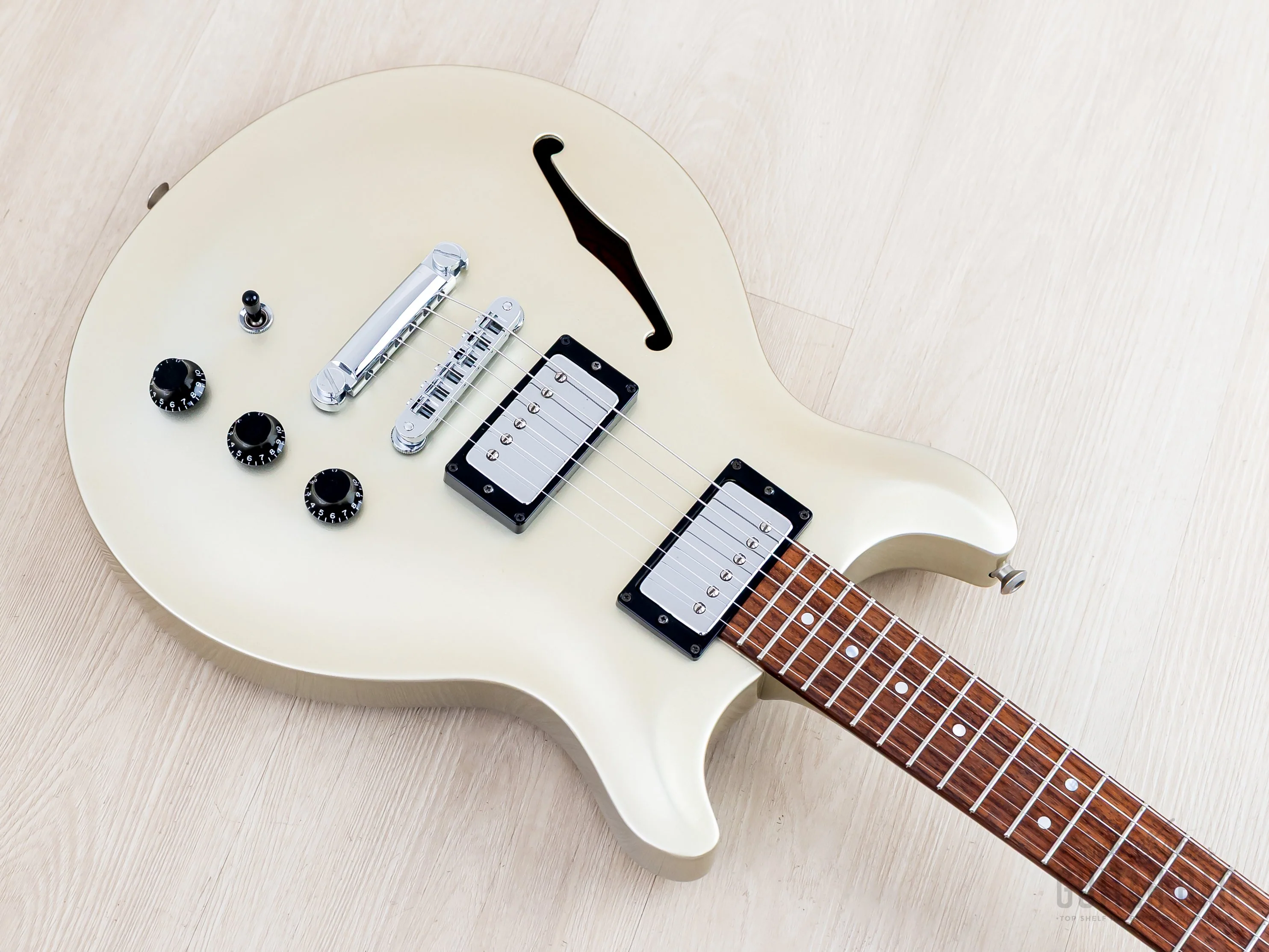 2001 Hamer USA Artist Semi-Hollow Guitar Silver Sparkle w/ Seymour Duncan '59 SH-1, Case - Image 8