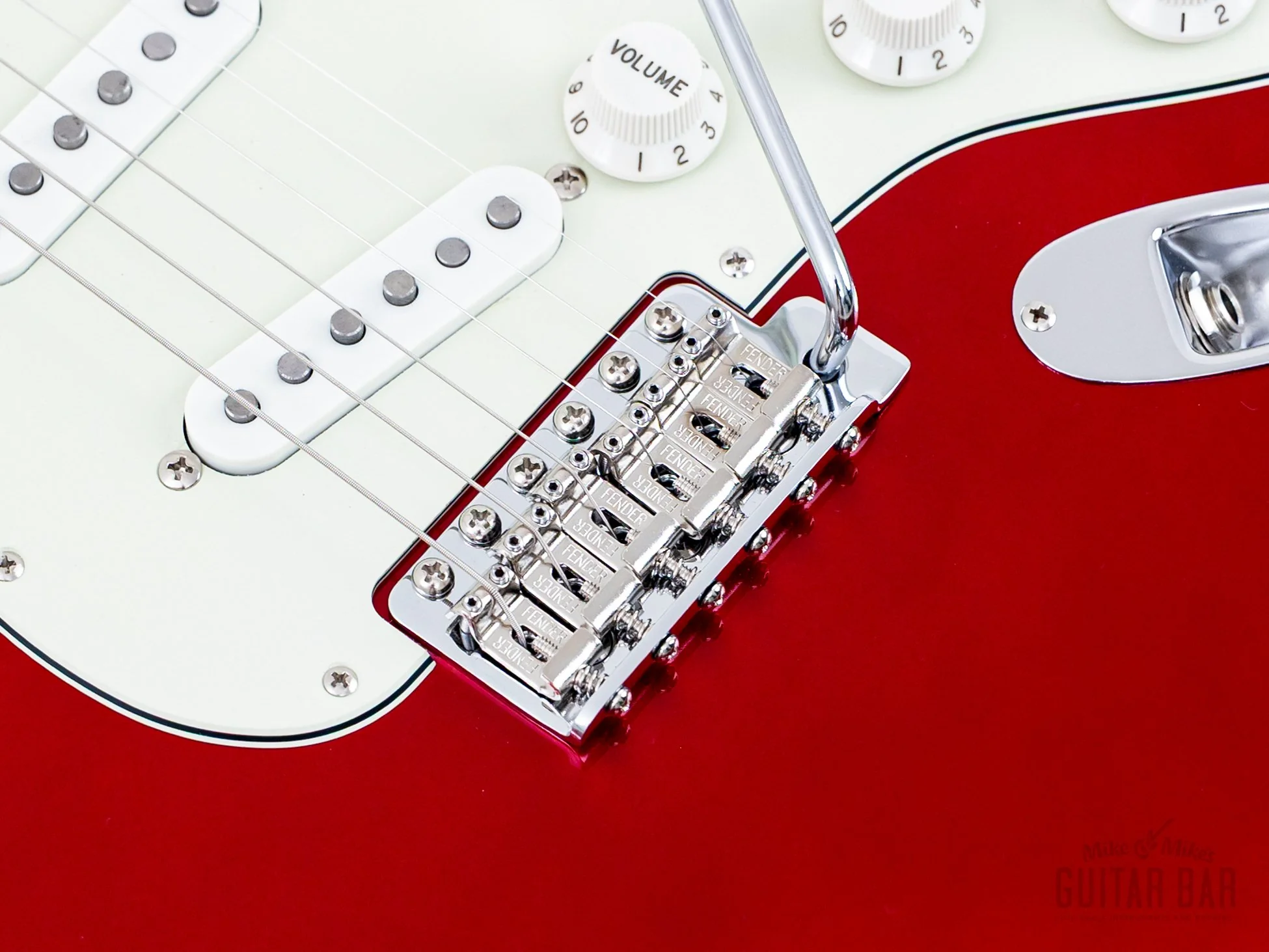 2023 Fender Heritage ‘60s Stratocaster Candy Apple Red Lacquer, Near-Mint w/ Tags, Japan MIJ - Image 8