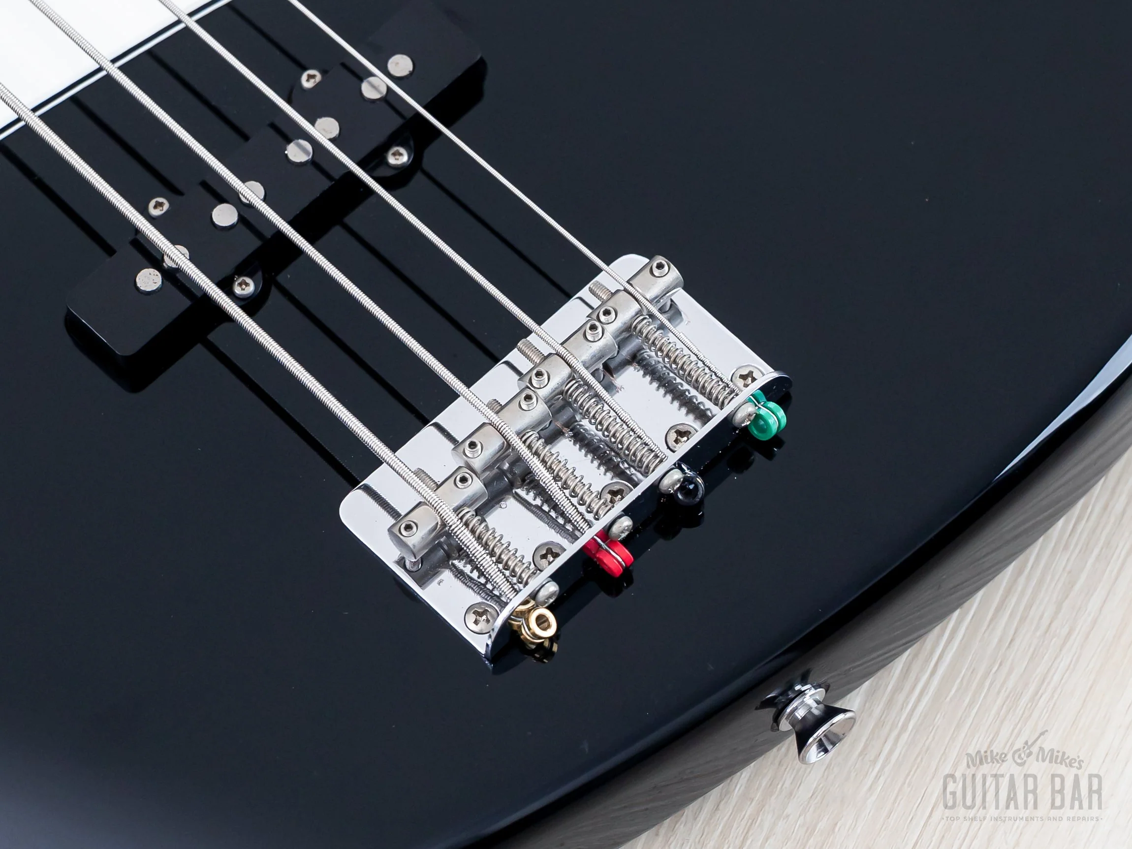 2004 Fender Jazz Bass ‘75 Vintage Reissue JB75-90US Black, Japan CIJ, Geddy Lee-Spec - Image 8