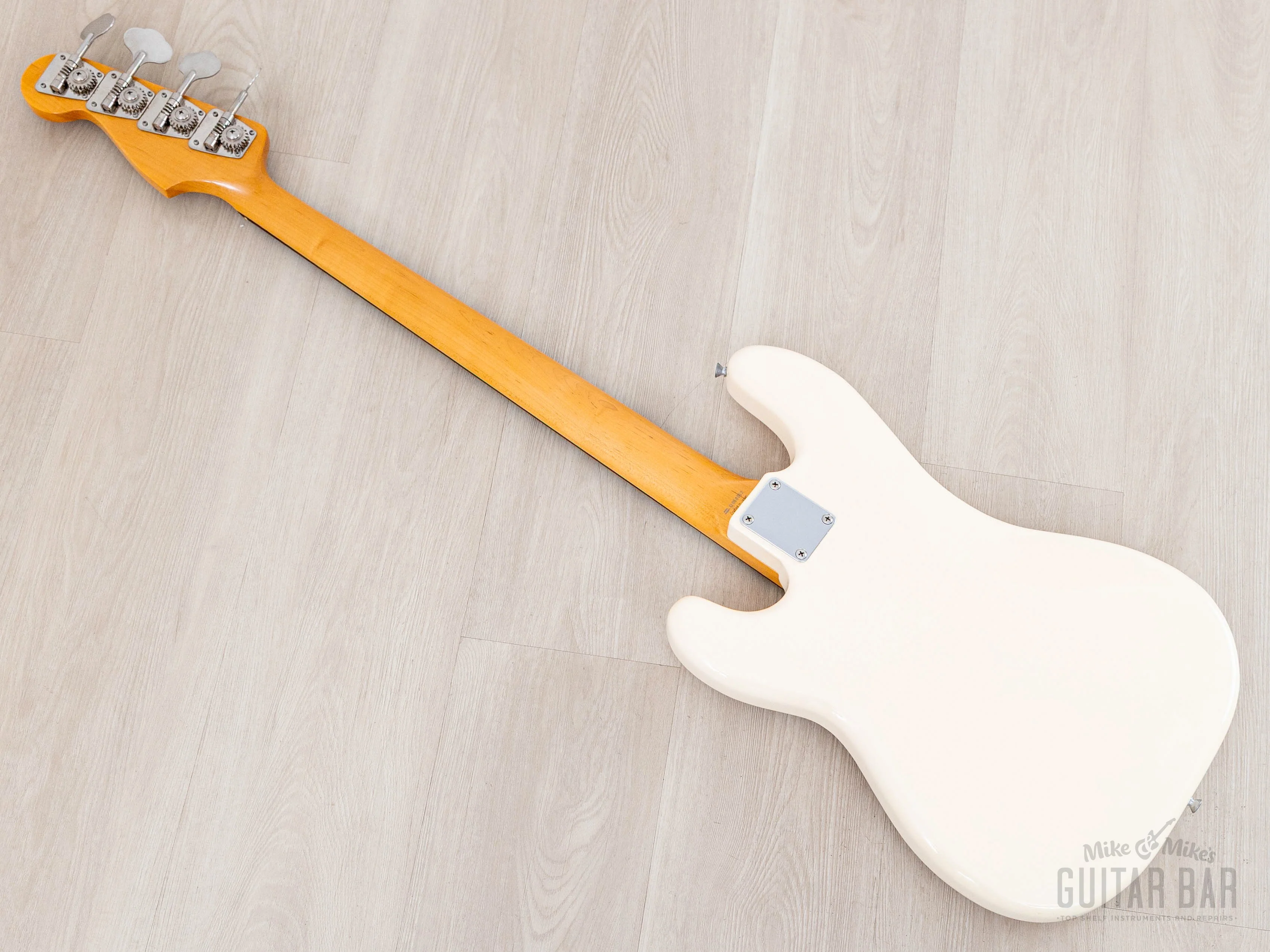 2004 Fender Precision Bass '70 Vintage Reissue PB70-70US Olympic White Near-Mint, Japan CIJ - Image 12