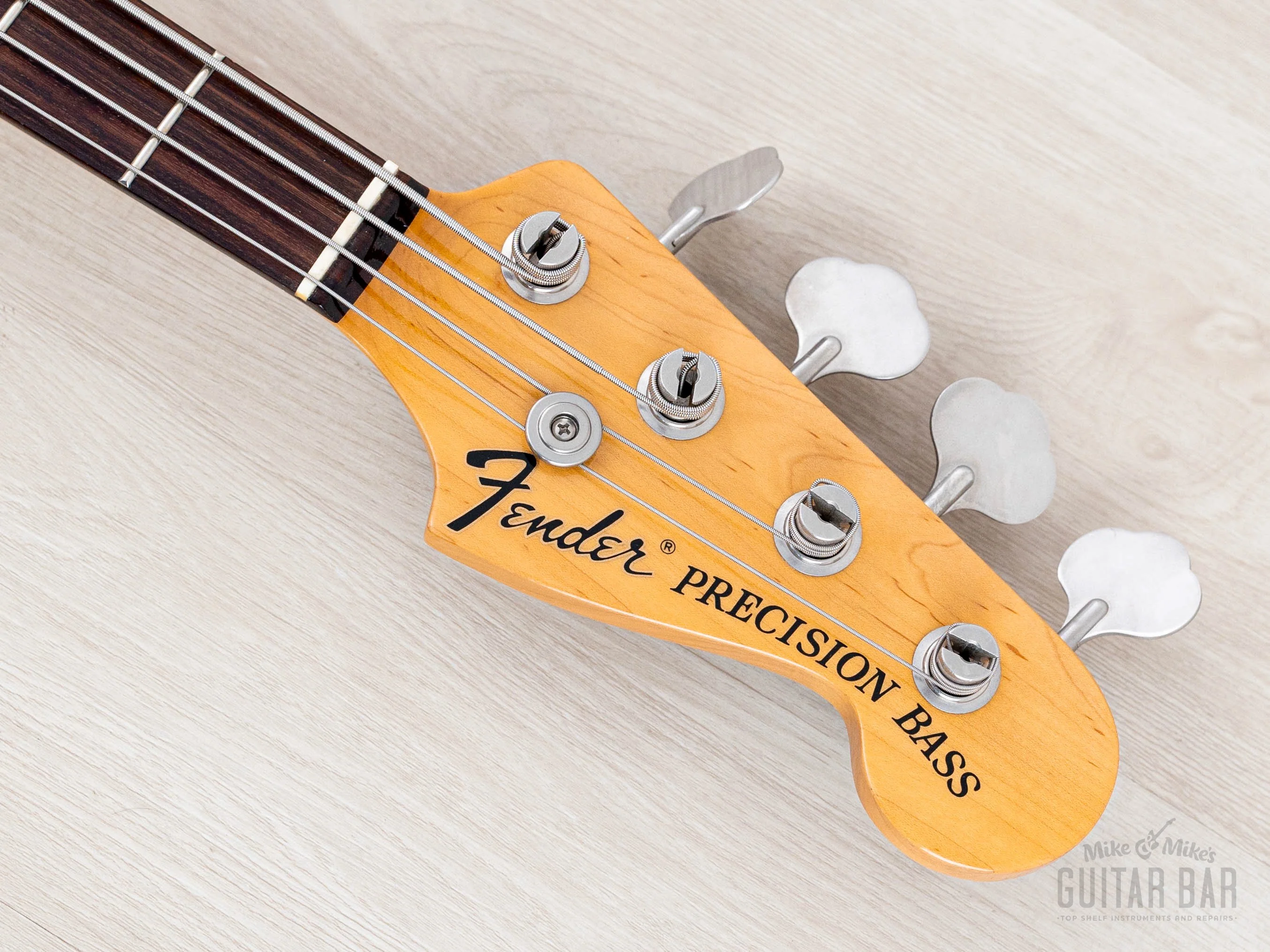 2004 Fender Precision Bass '70 Vintage Reissue PB70-70US Olympic White Near-Mint, Japan CIJ - Image 4