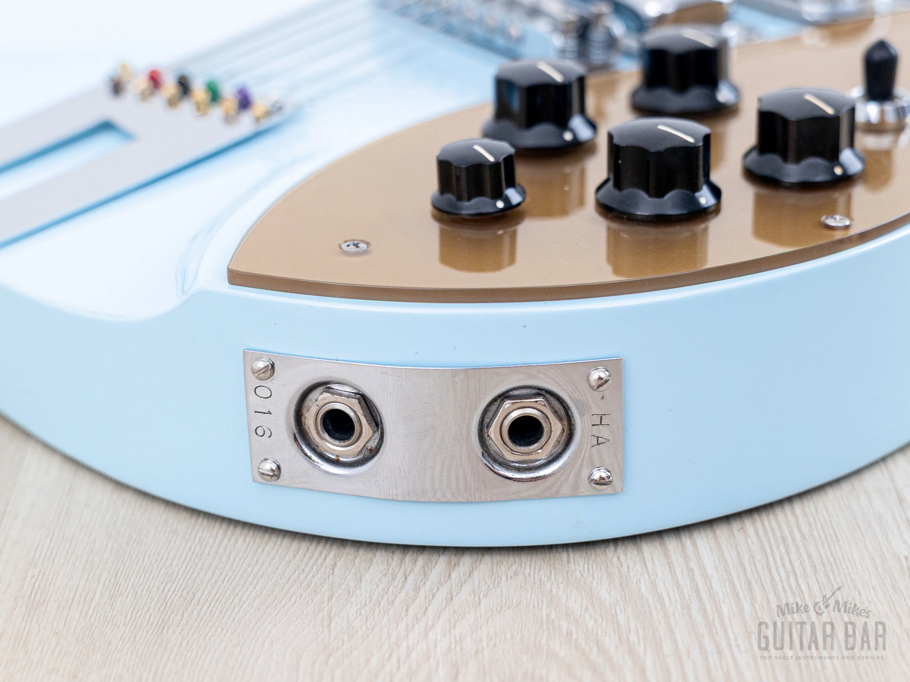 2004 Rickenbacker 325C58/12 12-String Blue Boy F Hole w/ Roger McGuinn Compressor & Case, 325/12 - Image 6