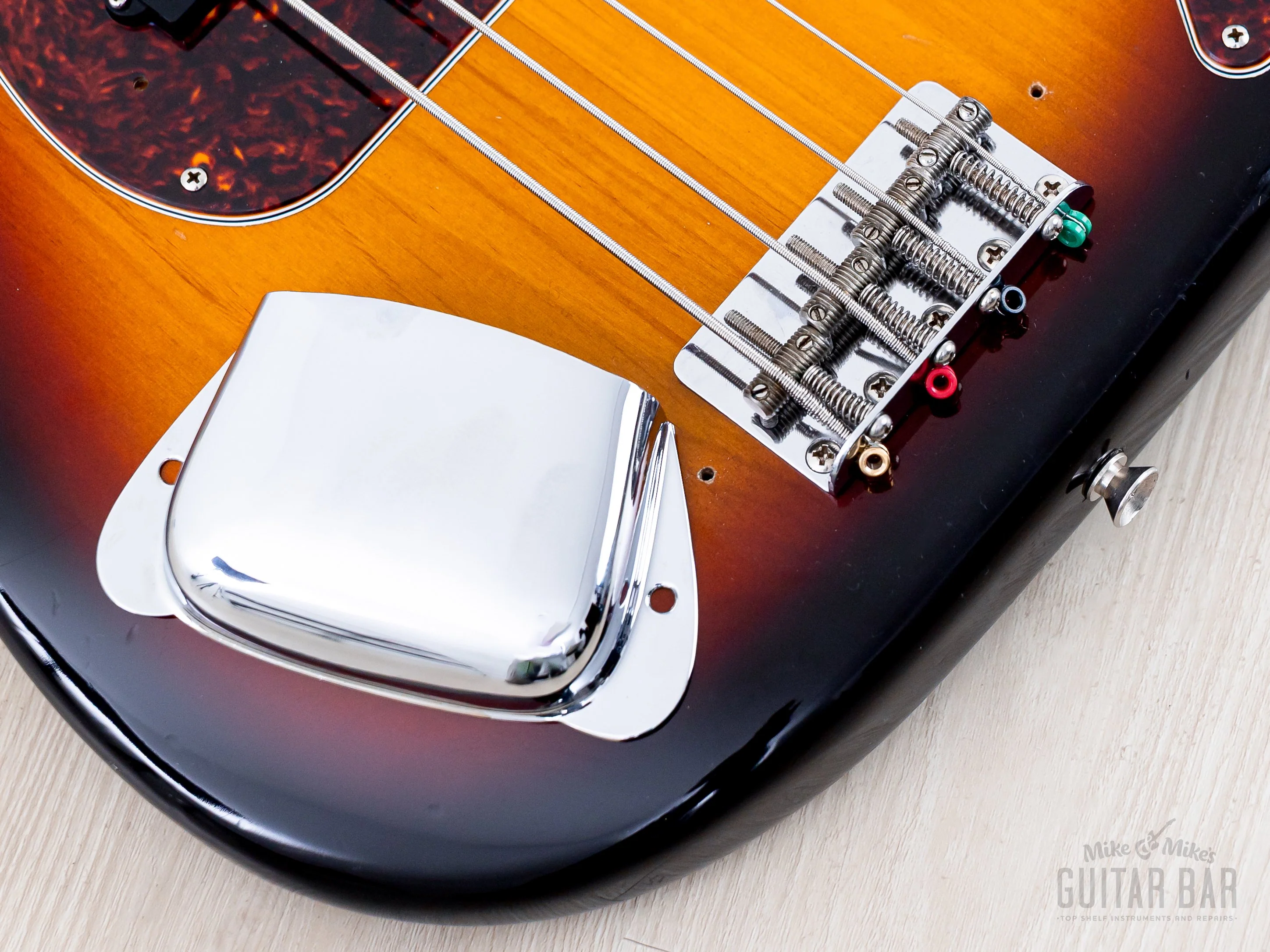 2006 Fender ‘62 Precision Bass DiMarzio Collection PB62-105DMC Sunburst Lacquer w/ USA Pickup, Japan CIJ - Image 8