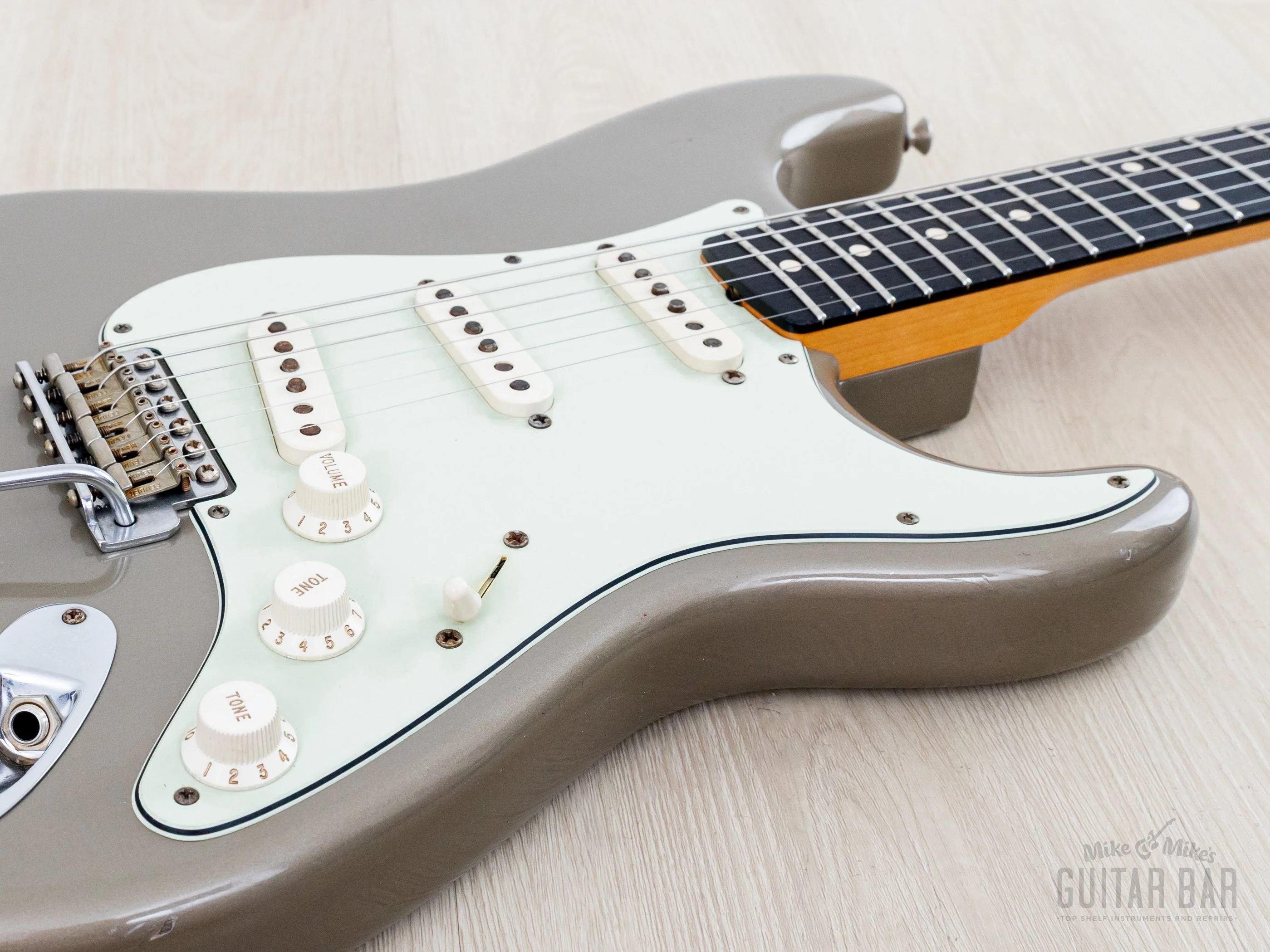 2006 Fender Custom Shop NAMM Limited Edition 1959 Stratocaster Relic + Pro Junior Shoreline Gold (One-Off) w/ COA, Case - Image 6