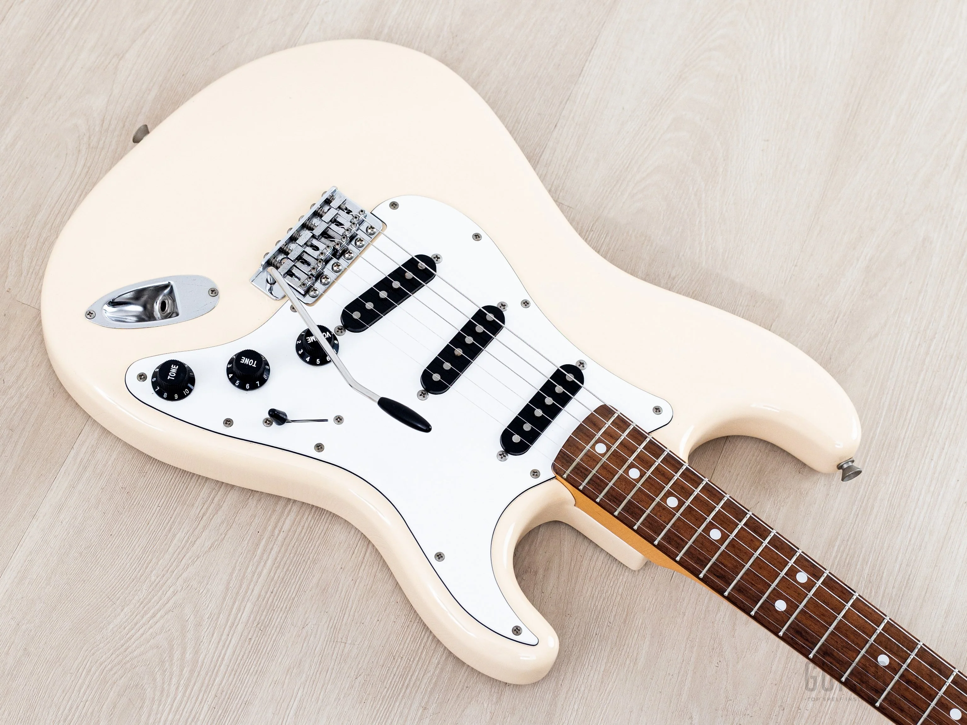 2006 Fender Stratocaster ‘72 Vintage Reissue ST72-66US Olympic White w/ American Vintage 57/62 Pickups, Japan CIJ - Image 9