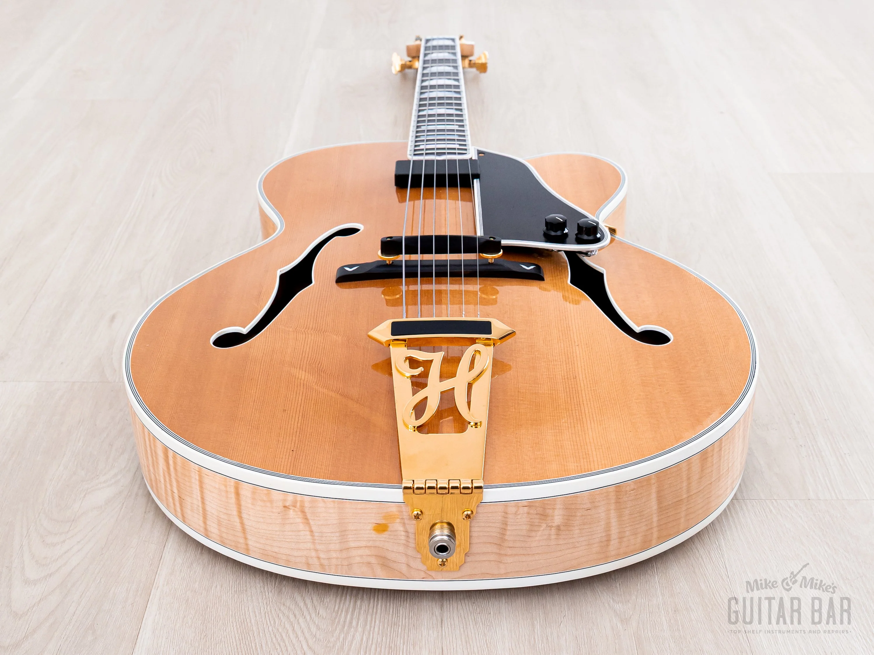 2006 Heritage Golden Eagle Carved Top Archtop Natural, Near-Mint w/ Case & Hangtags - Image 14