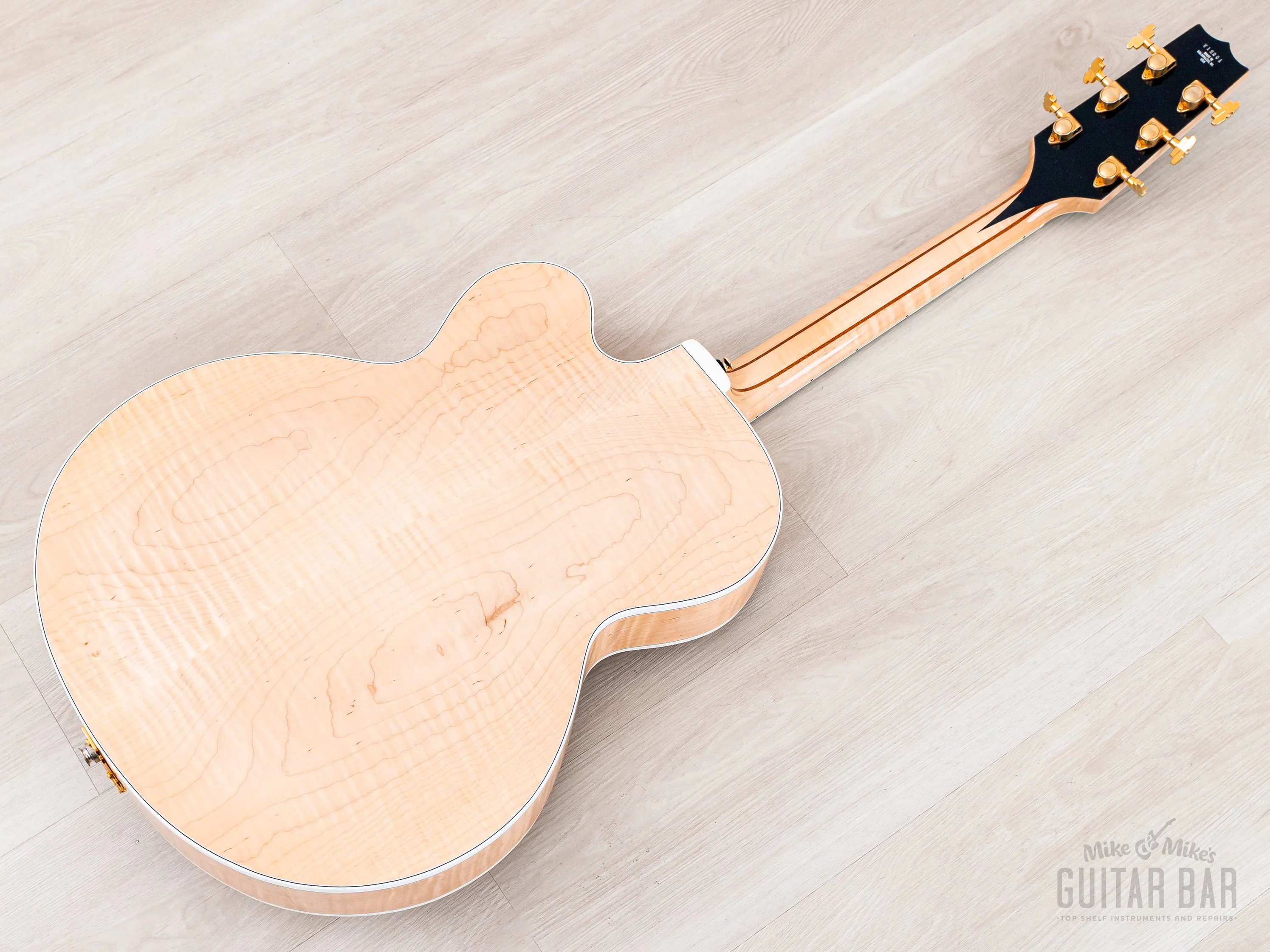2006 Heritage Golden Eagle Carved Top Archtop Natural, Near-Mint w/ Case & Hangtags - Image 18
