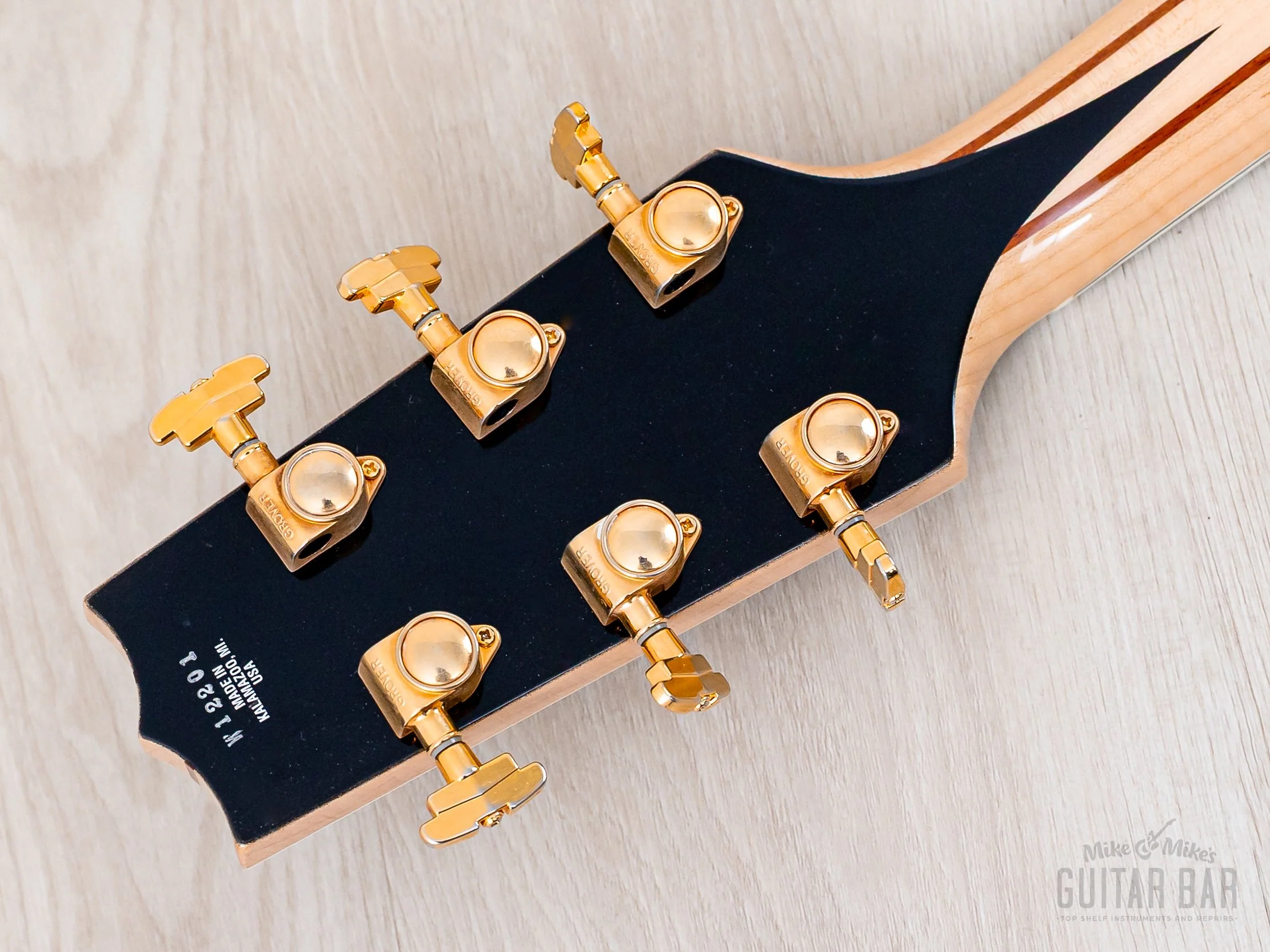 2006 Heritage Golden Eagle Carved Top Archtop Natural, Near-Mint w/ Case & Hangtags - Image 5