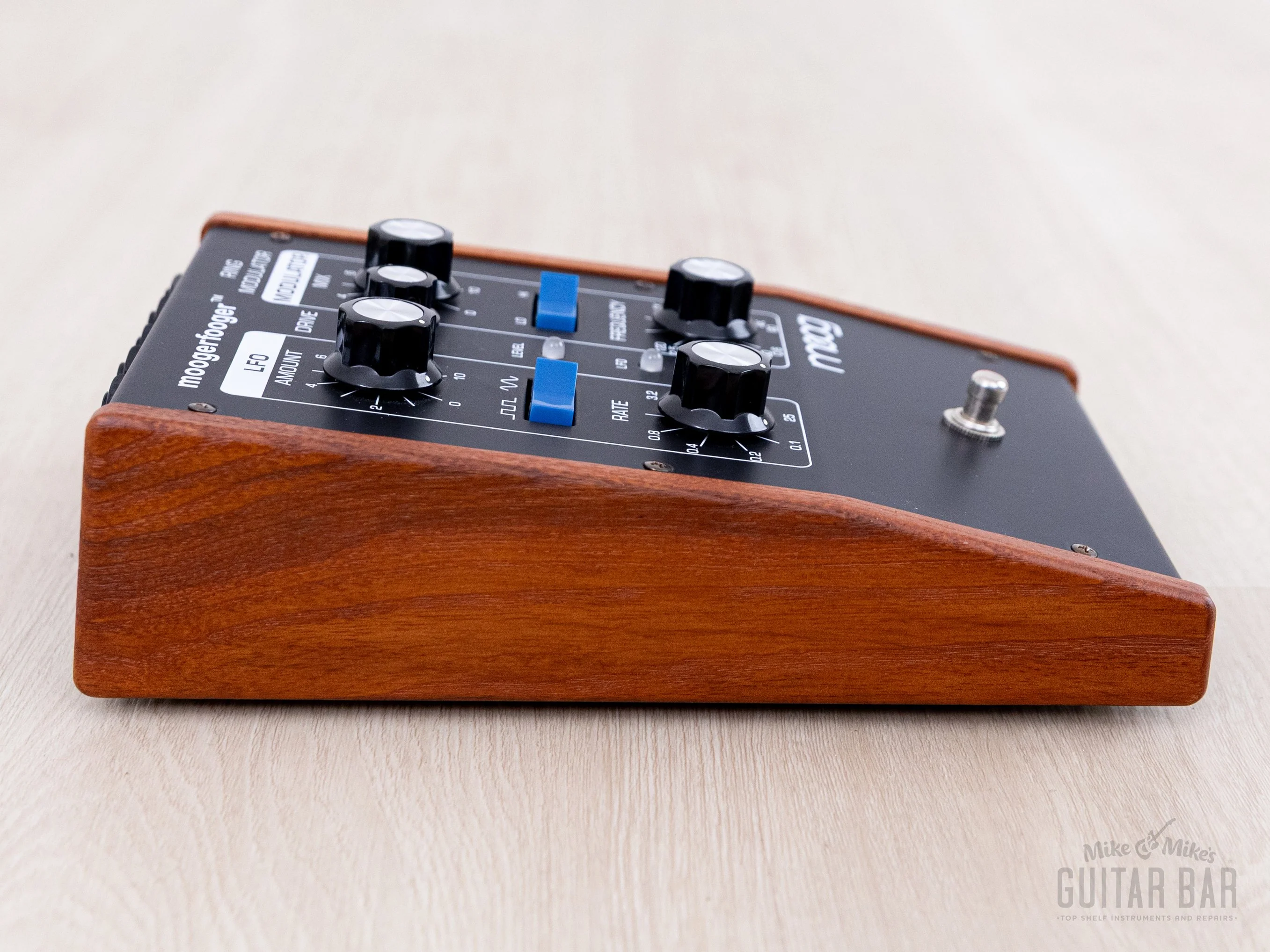 2006 Moog Moogerfooger MF-102 Ring Modulator Mint w/ Box, Power Supply, Paperwork - Image 5