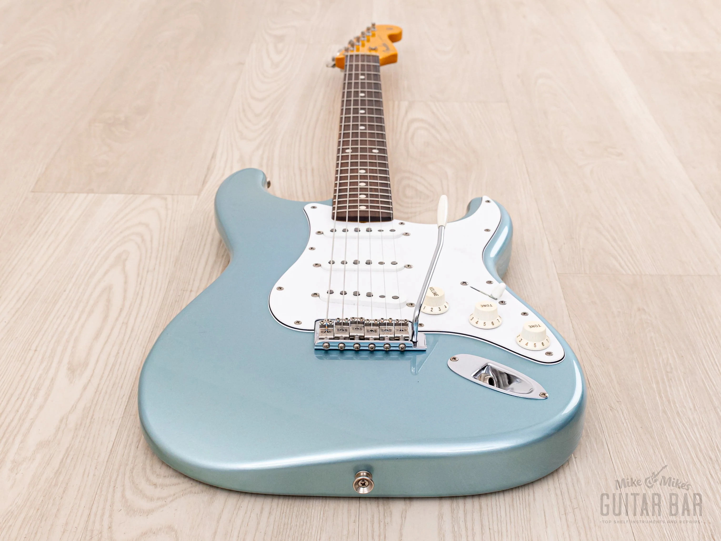 2007 Fender Stratocaster ‘62 Vintage Reissue ST62-US Ice Blue Metallic, Near-Mint w/ American Vintage 57/62, Japan MIJ - Image 11