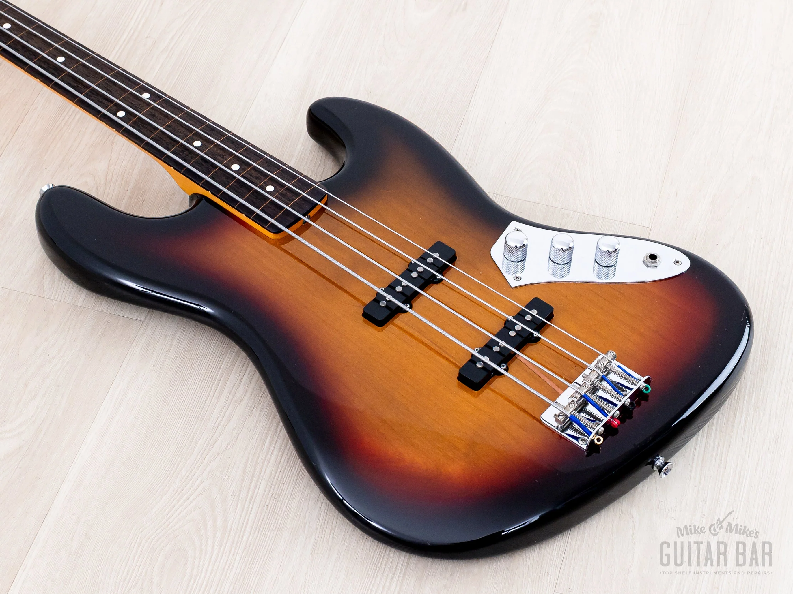 2008 Fender Jazz Bass Fretless '62 Vintage Reissue JB62-FL, Near-Mint w/ USA Pickups, Japan CIJ, Jaco - Image 10