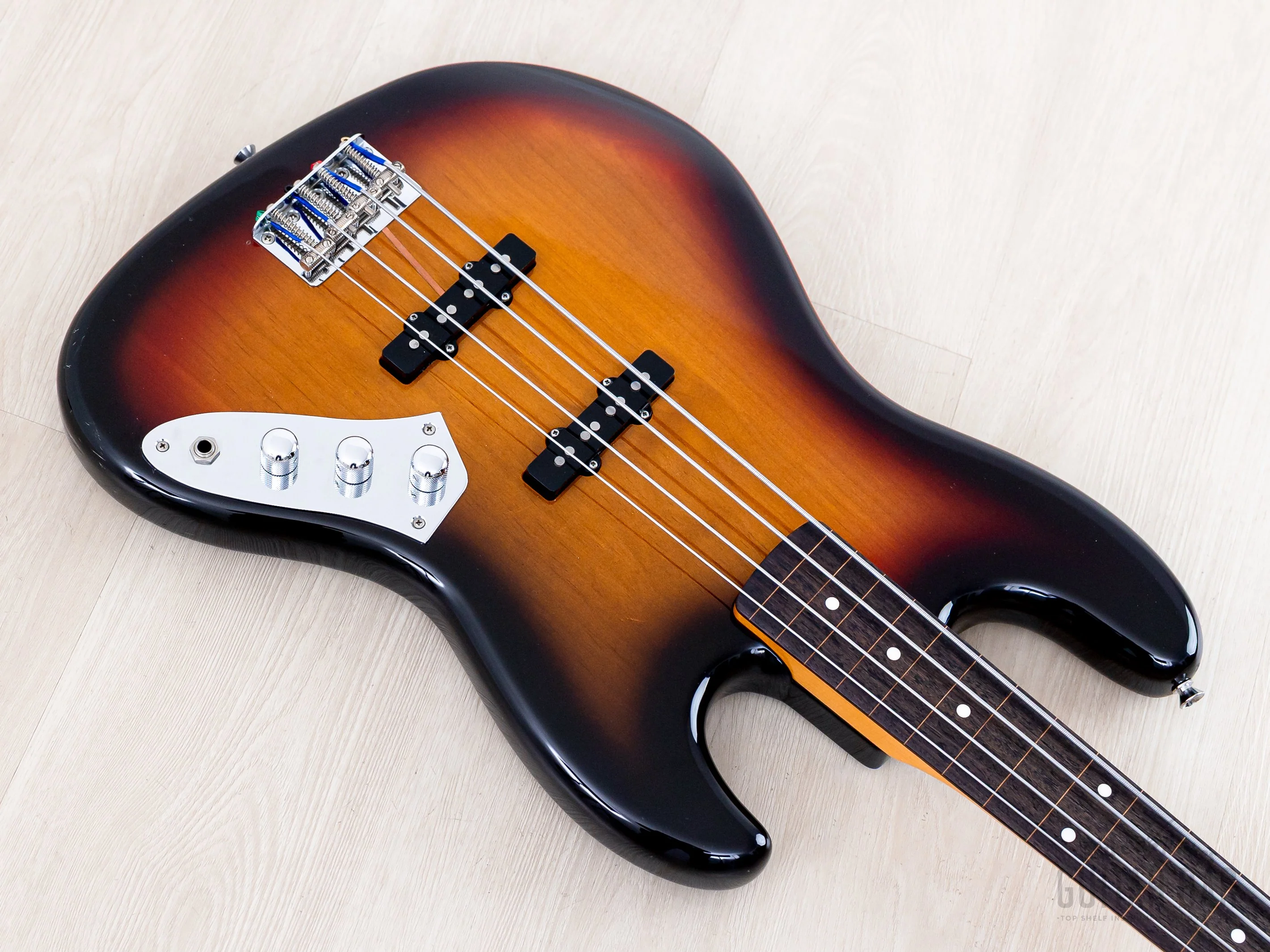 2008 Fender Jazz Bass Fretless '62 Vintage Reissue JB62-FL, Near-Mint w/ USA Pickups, Japan CIJ, Jaco - Image 9