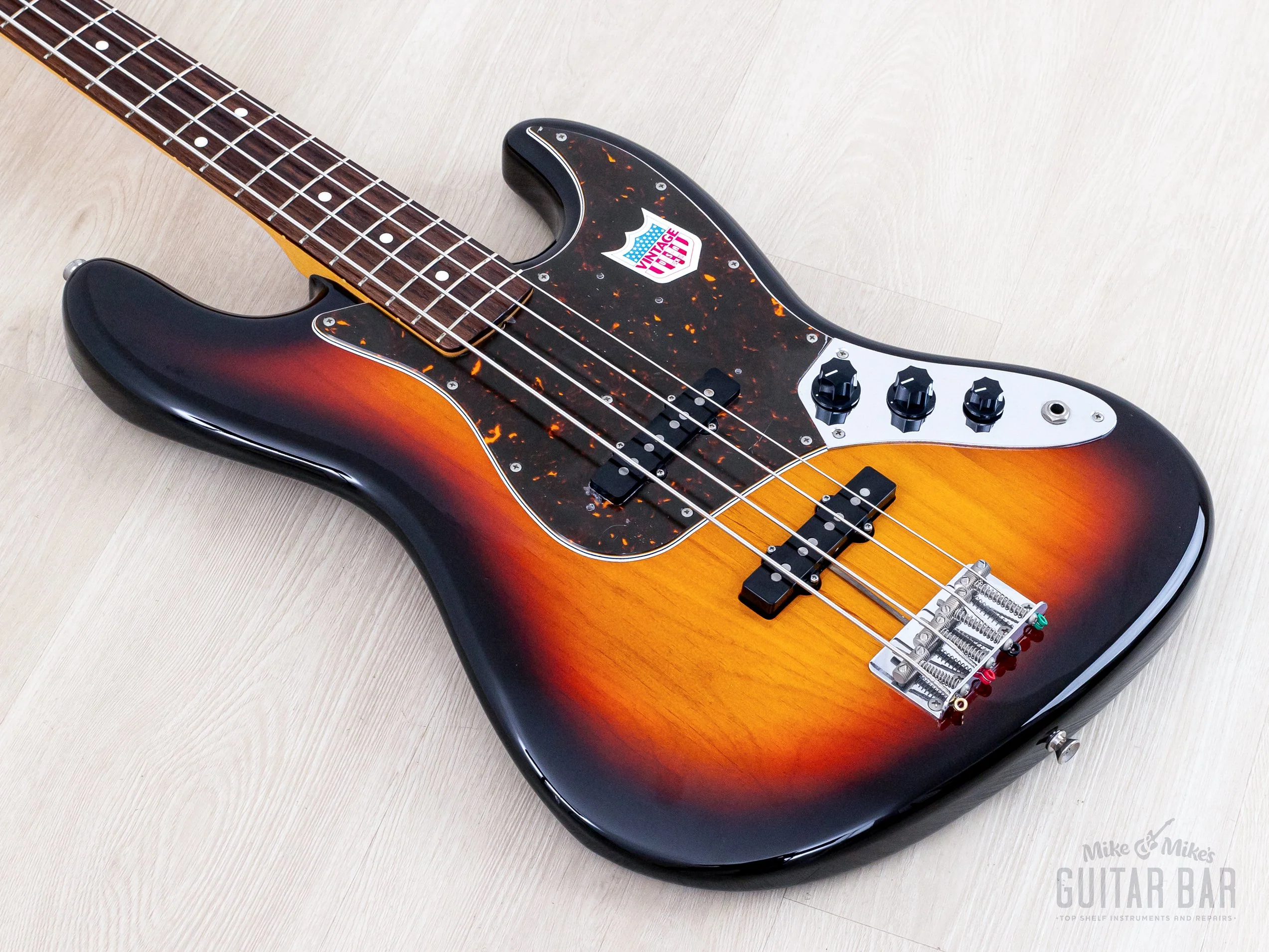 2009 Fender Jazz Bass ‘62 Vintage Reissue JB62-US Sunburst, Near-Mint w/ USA Pickups, Japan MIJ - Image 10