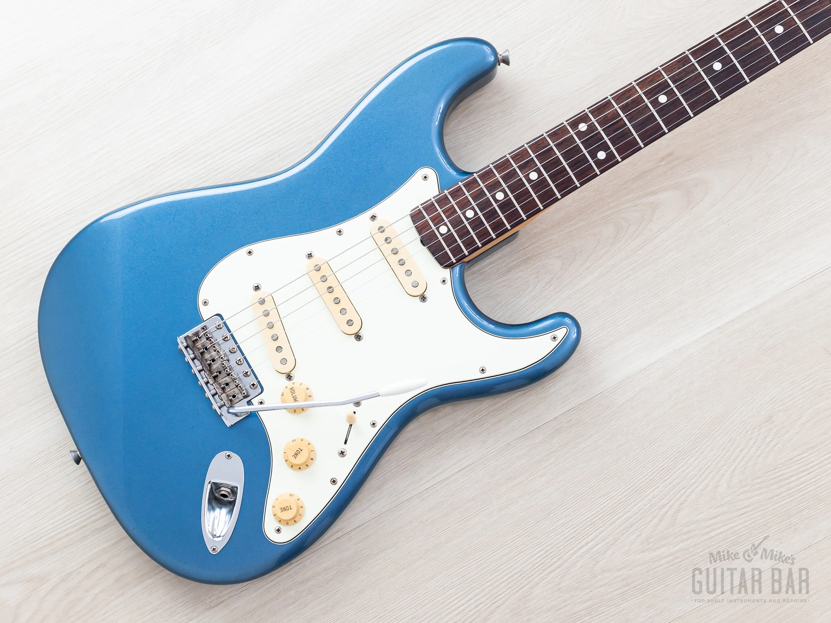2009 Fender Stratocaster ‘62 Vintage Reissue ST62 Lake Placid Blue, Japan MIJ