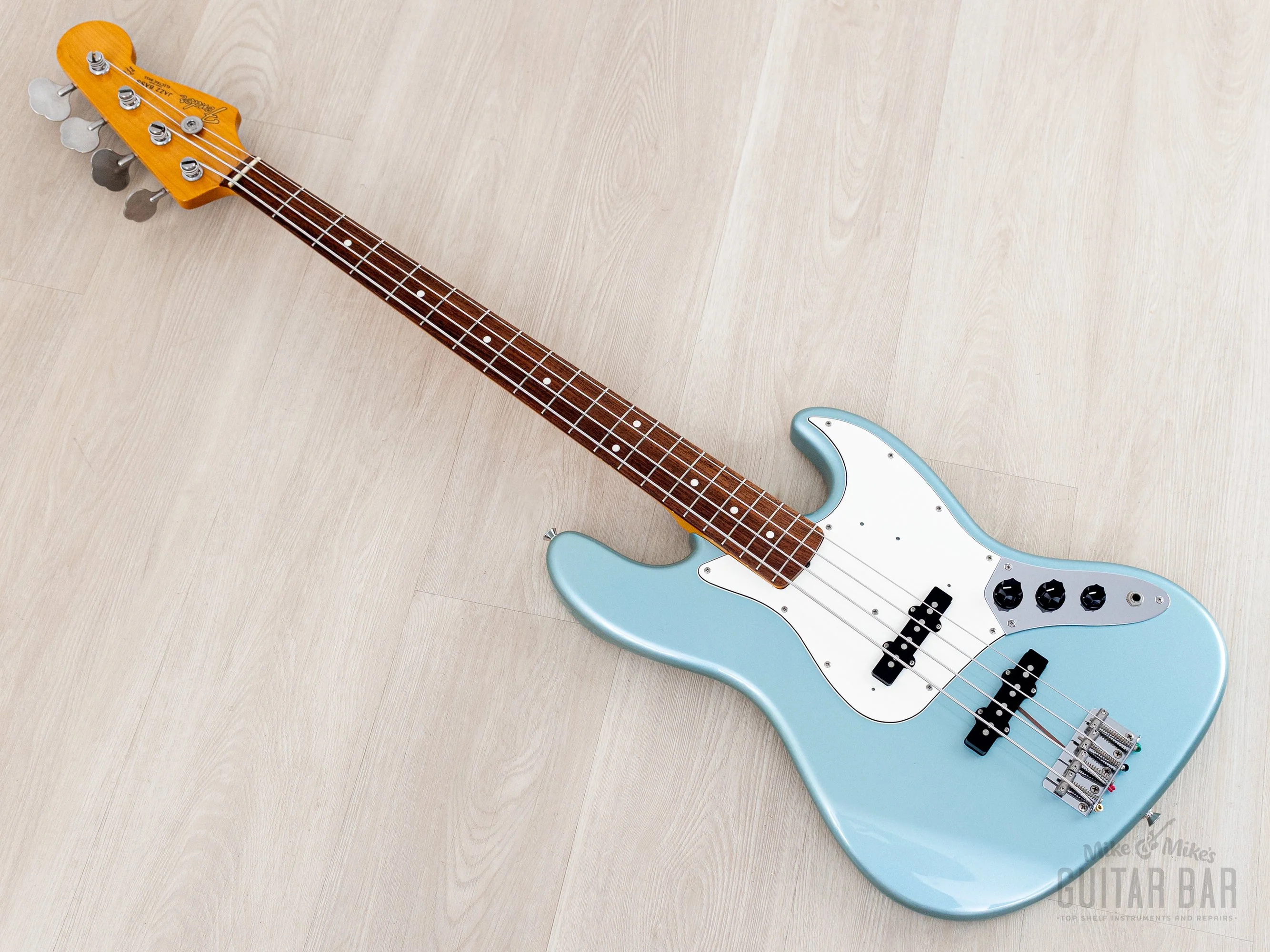2011 Fender Jazz Bass ‘62 Vintage Reissue Ice Blue Metallic, Near-Mint, Japan MIJ - Image 11