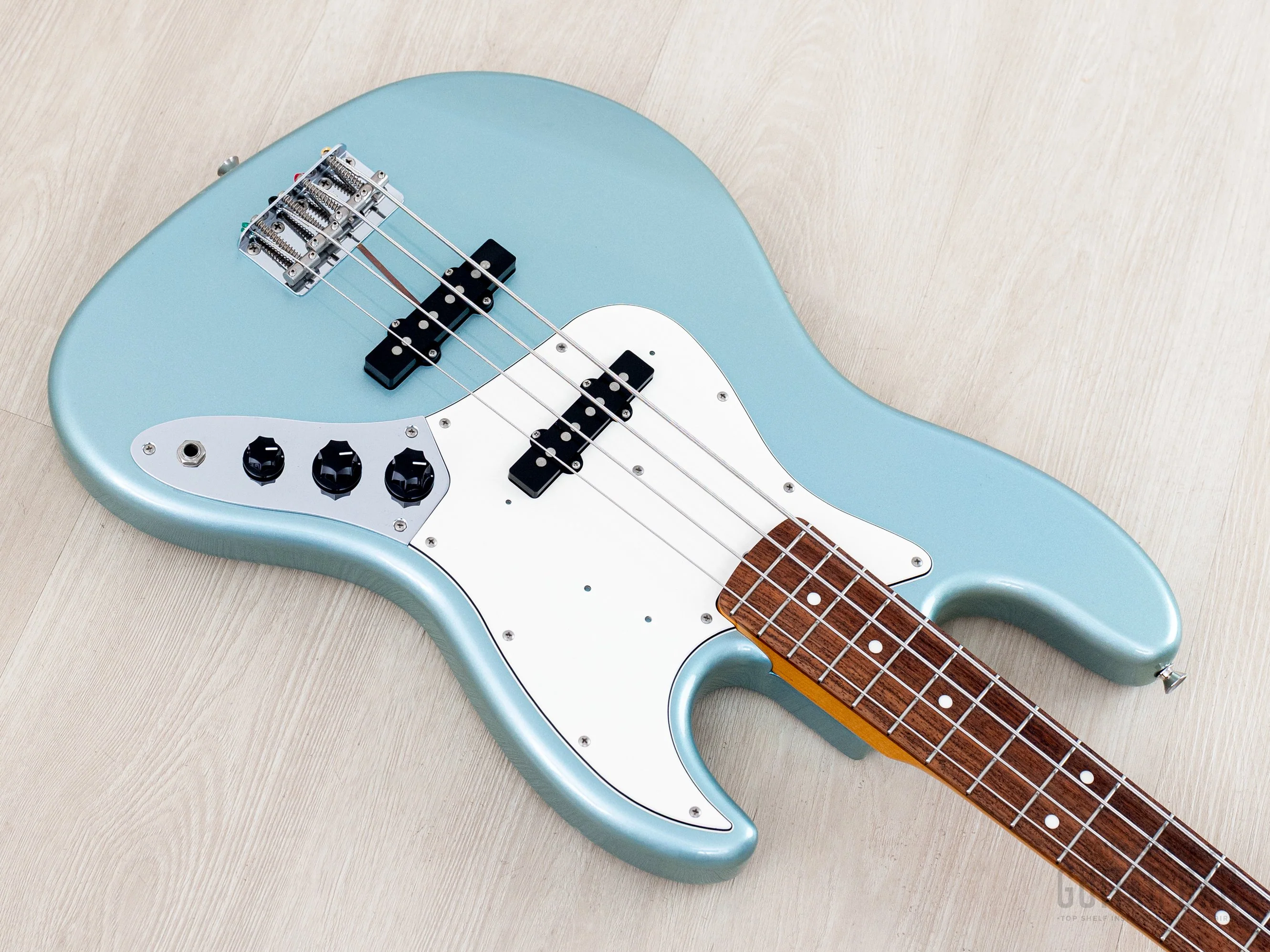 2011 Fender Jazz Bass ‘62 Vintage Reissue Ice Blue Metallic, Near-Mint, Japan MIJ - Image 8