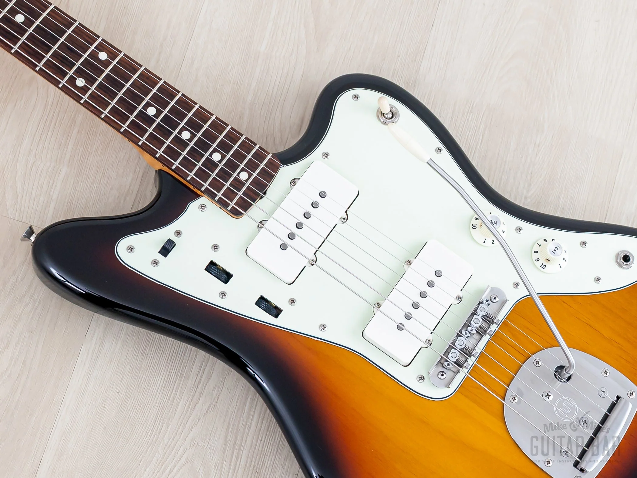 2011 Fender Jazzmaster '62 Vintage Reissue JM66 w/ Lollar '58 Pickups & Mastery M2 + OMV Upgrades, Japan MIJ - Image 7