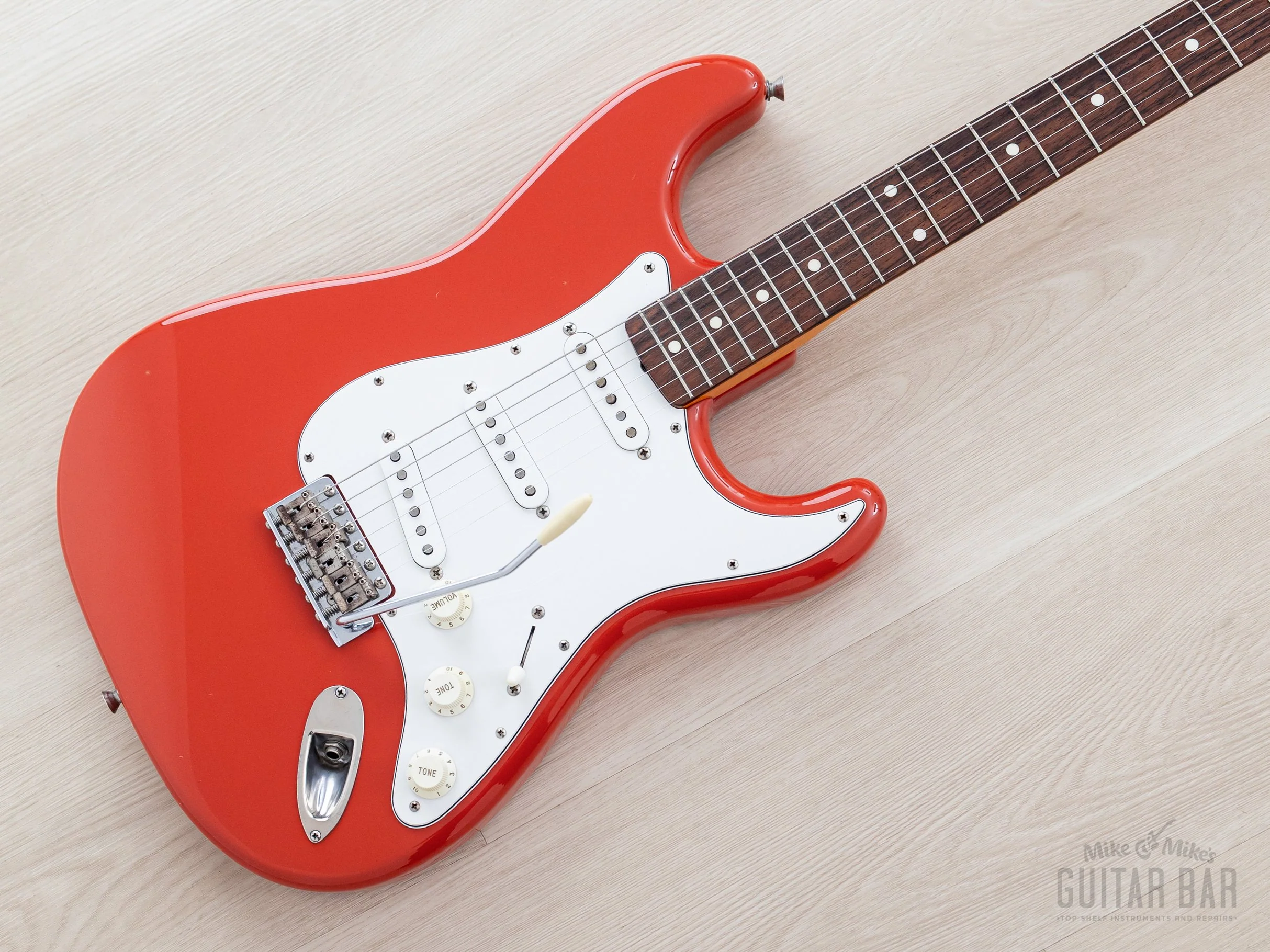 2011 Fender Stratocaster ‘62 Vintage Reissue ST62-US Fiesta Red w/ American Vintage 57/62 & Hangtags, Japan MIJ