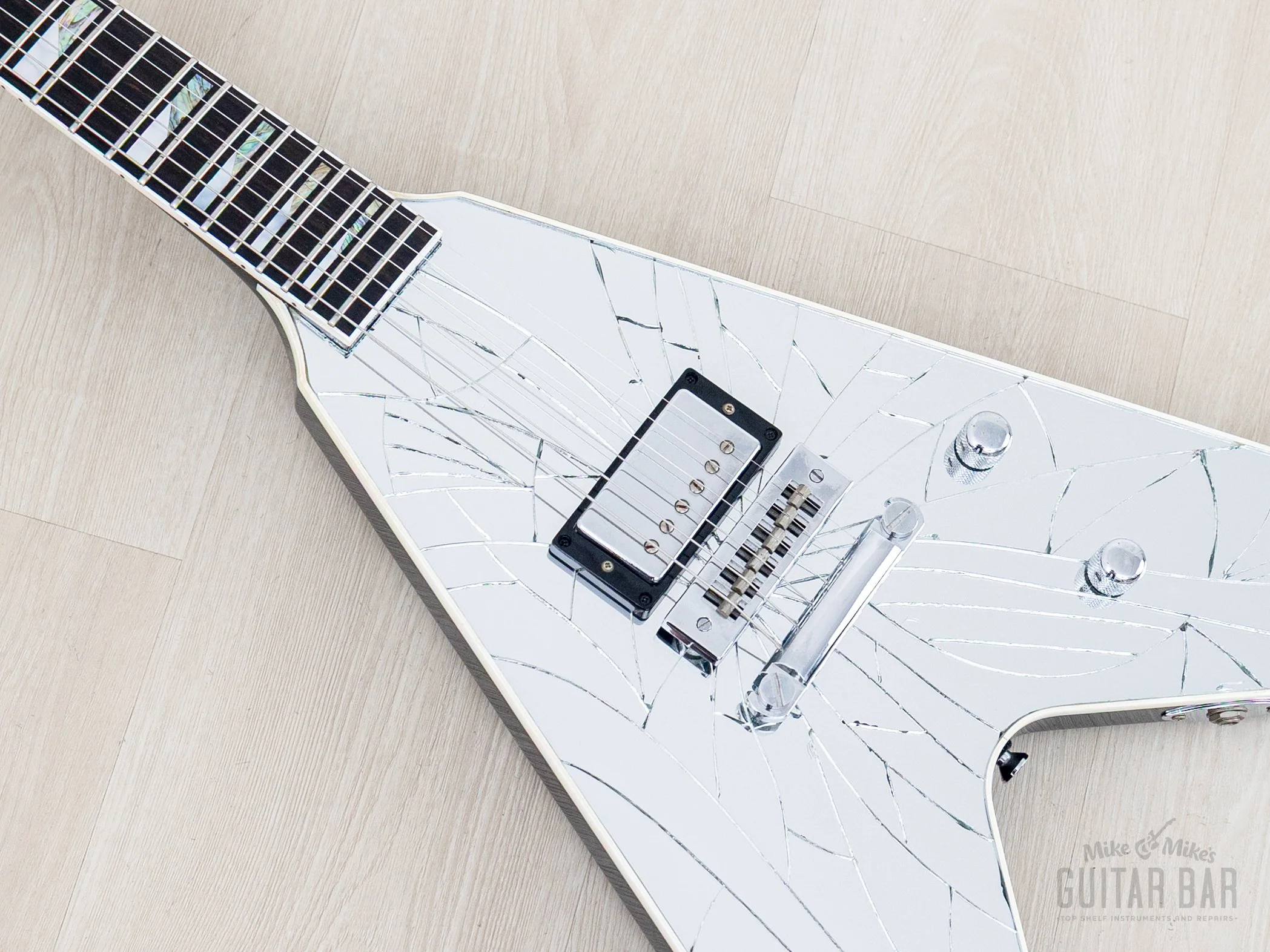 2011 Washburn Custom Shop Limited Edition Paul Stanley PSV 2200 Cracked Mirror Flying V, Near-Mint w/ Case - Image 7