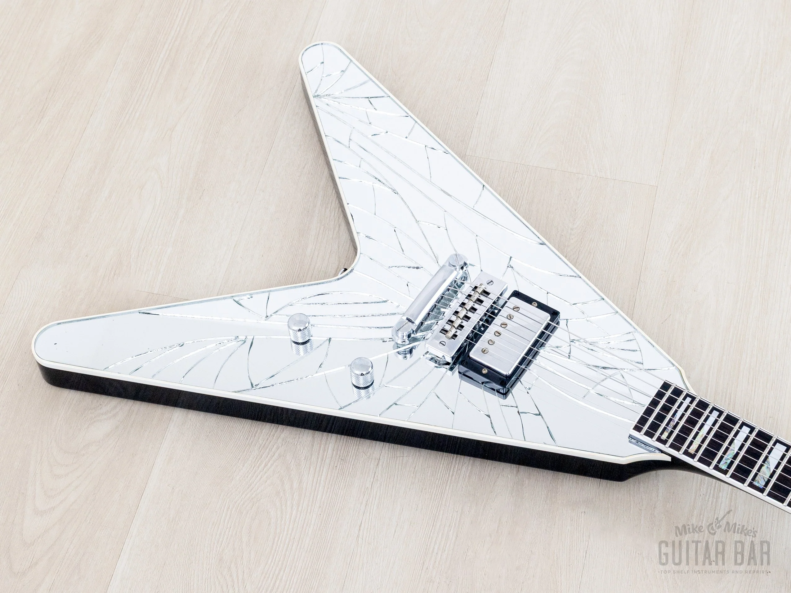 2011 Washburn Custom Shop Limited Edition Paul Stanley PSV 2200 Cracked Mirror Flying V, Near-Mint w/ Case - Image 8