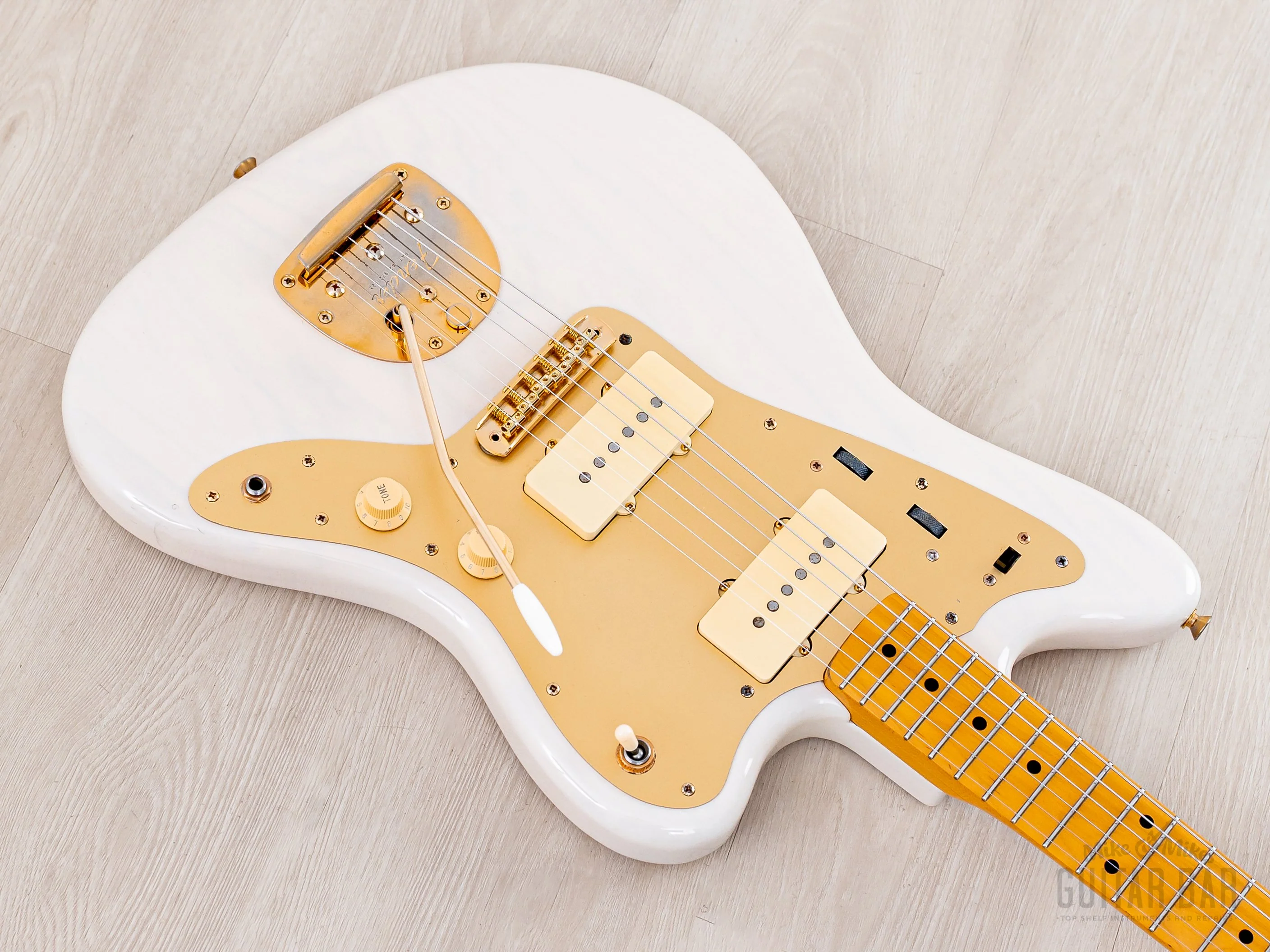 2012 Fender Jazzmaster '58 Vintage Reissue FSR Gold Guard JM66G Blonde w/ Maple Fretboard, 1 of 30 Japan MIJ - Image 9