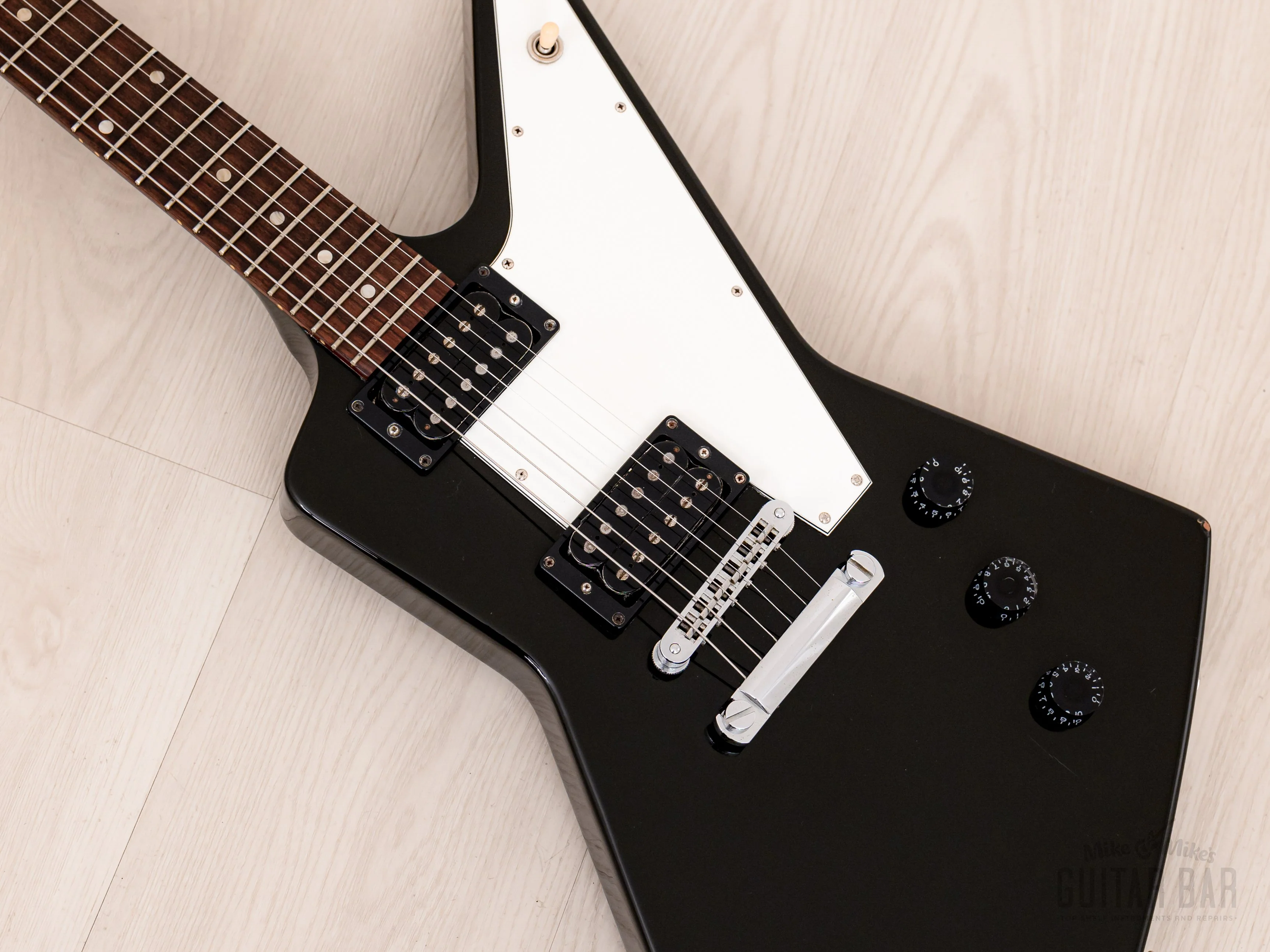 2012 Gibson Explorer ‘76 Vintage Reissue Ebony w/ Case - Image 7