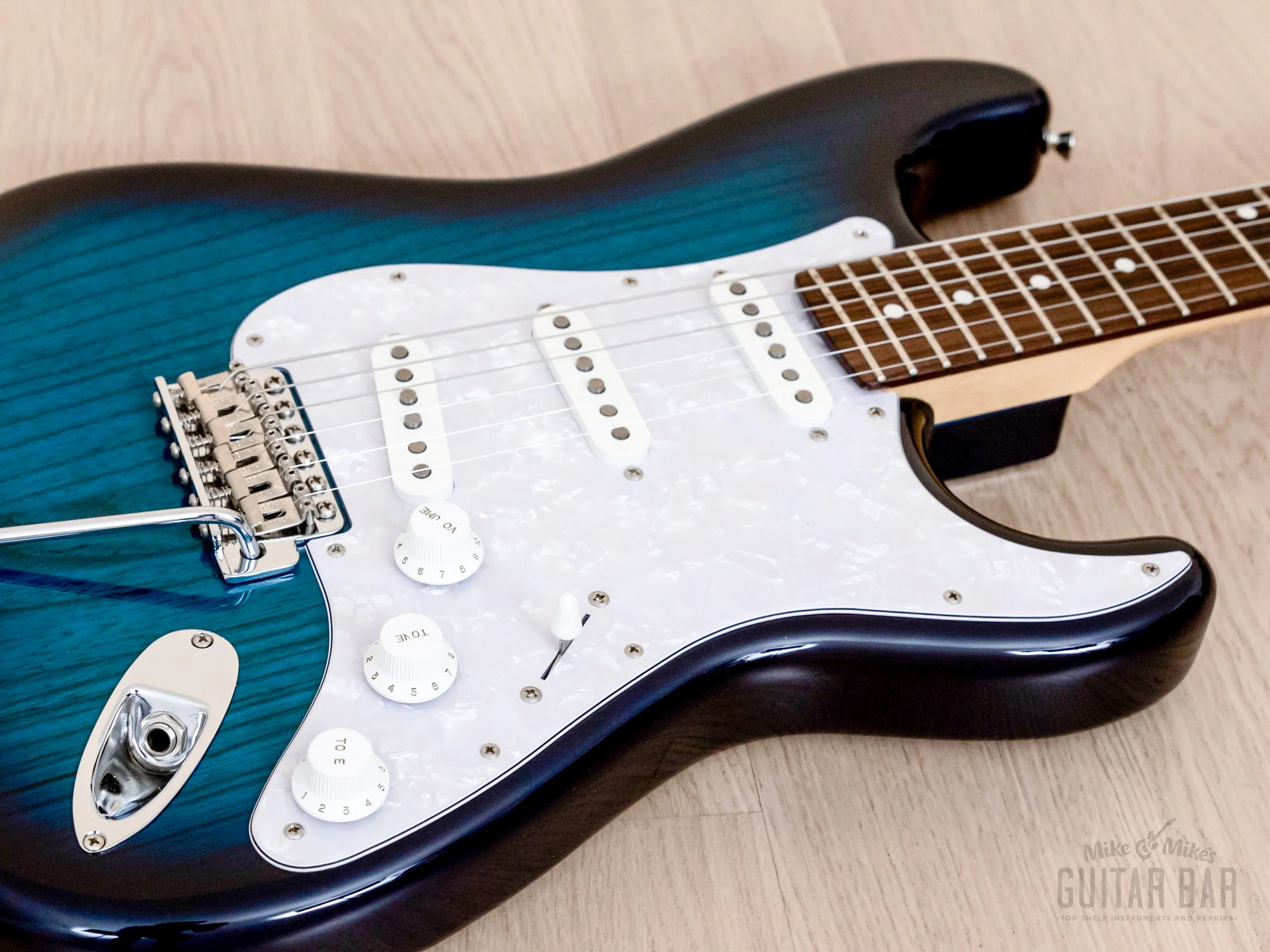 2014 Tokai Goldstar Sound AST-118 S-Style Electric Guitar Ash Body Blue Burst, Japan - Image 6